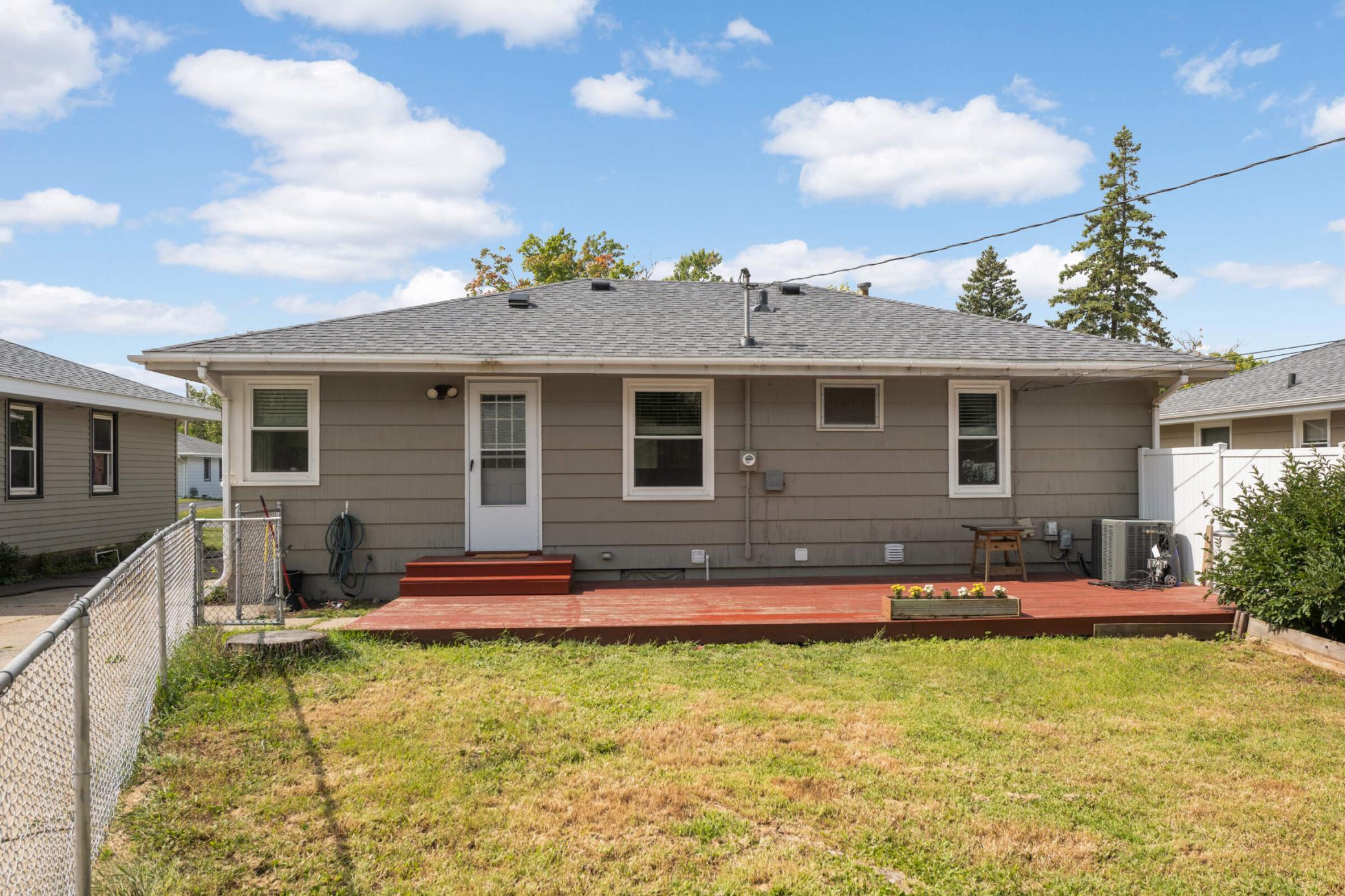 1611 Oregon Avenue S