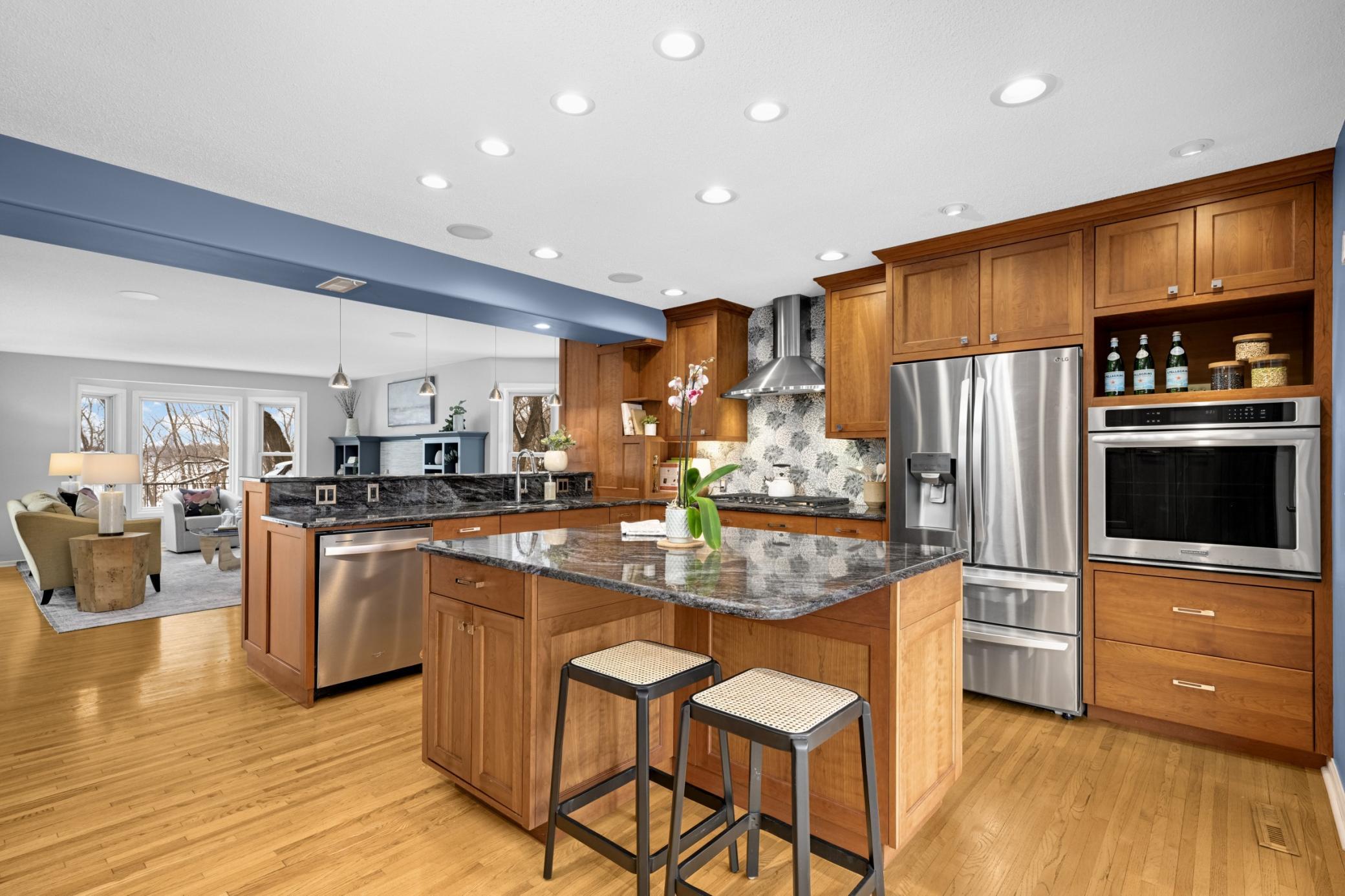 1633 Cedar Lake Parkway