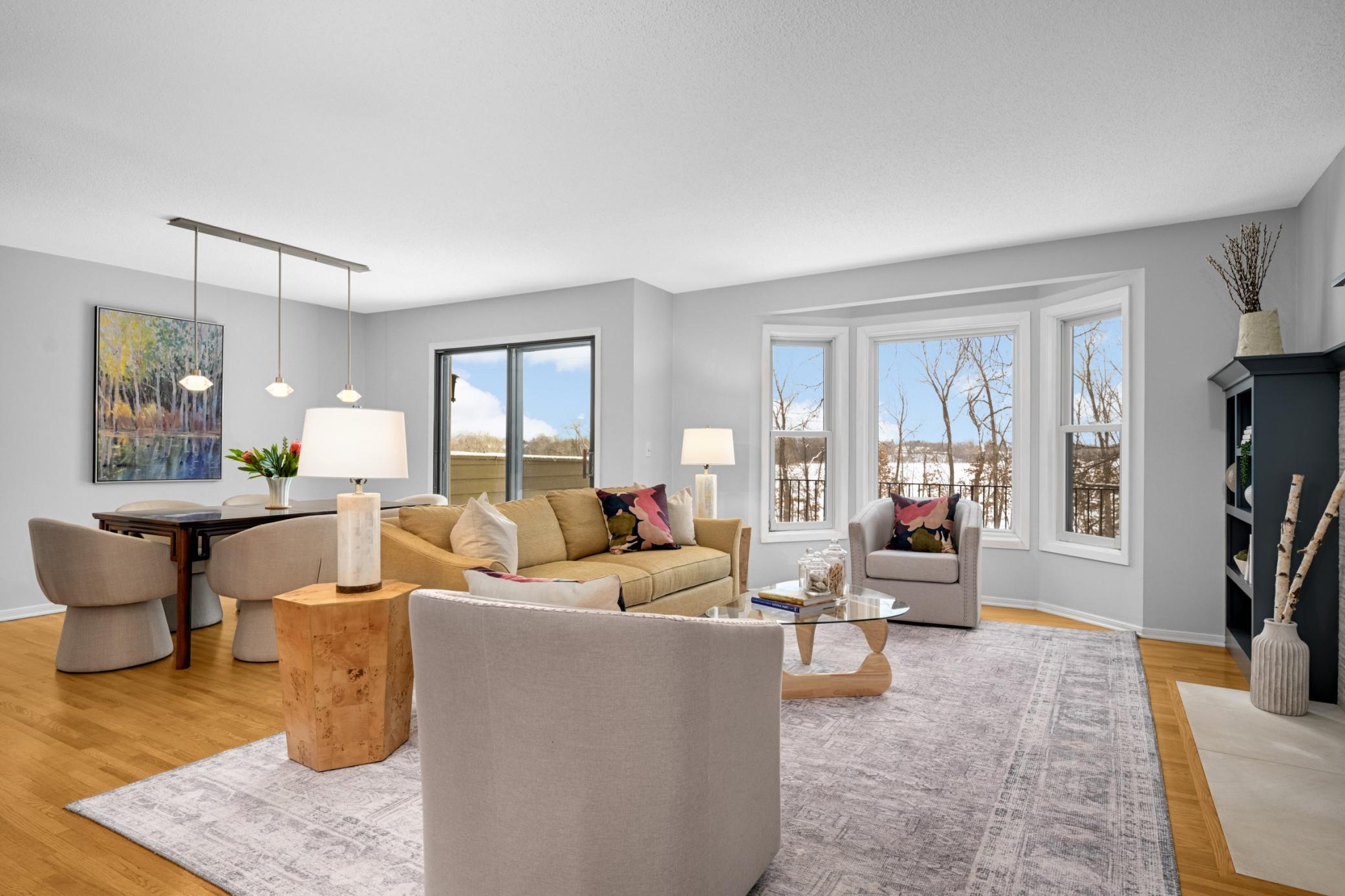 1633 Cedar Lake Parkway