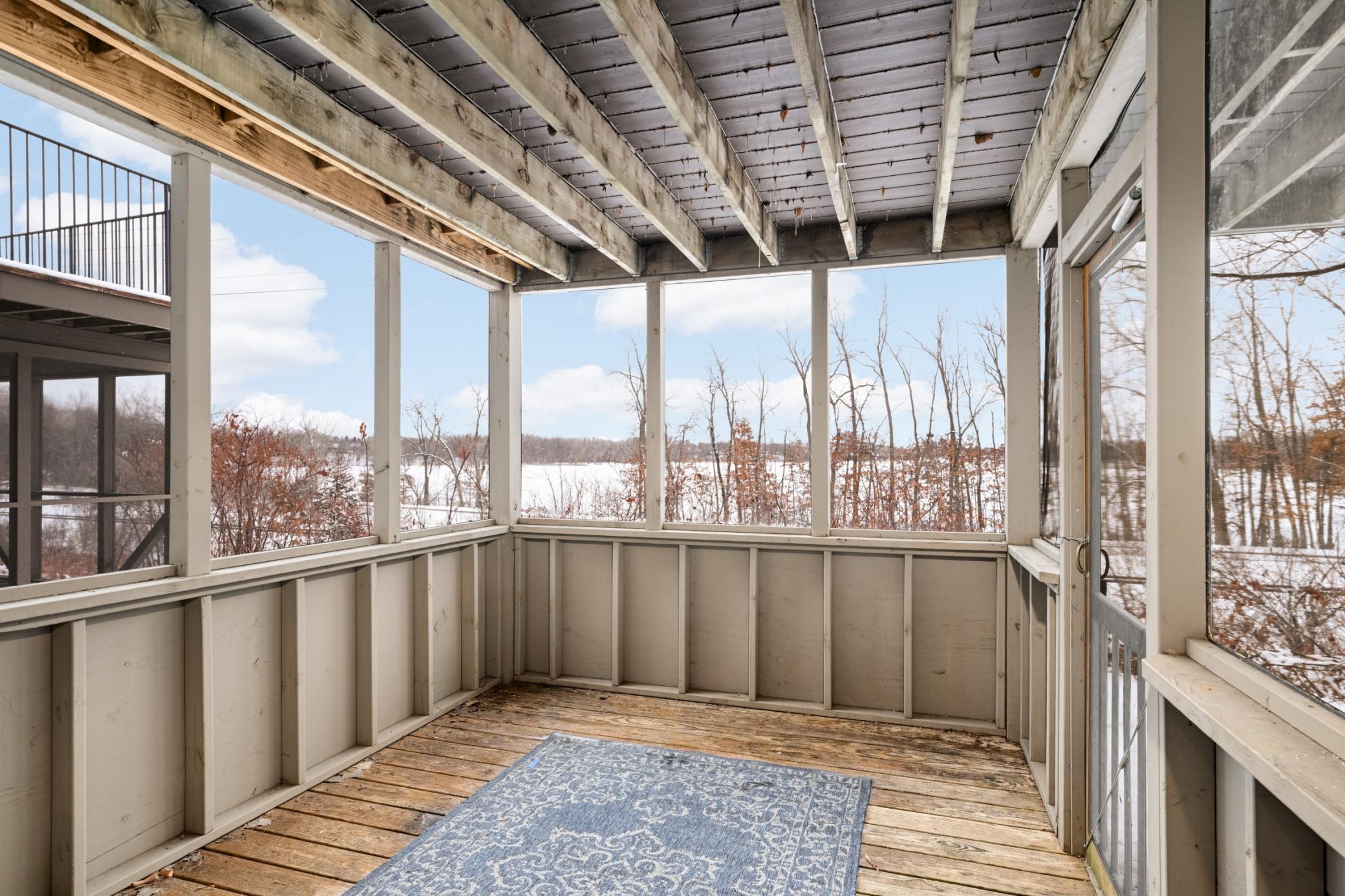 1633 Cedar Lake Parkway