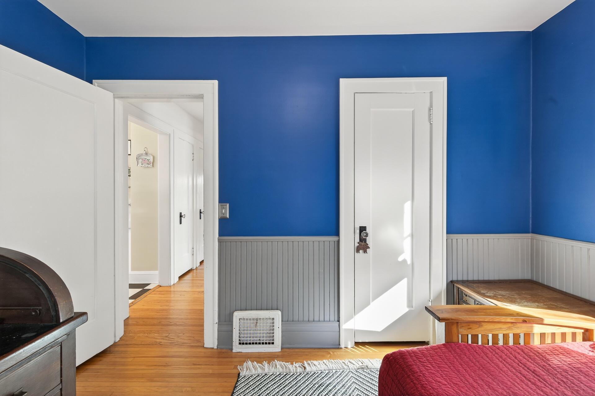 3924 Longfellow Avenue