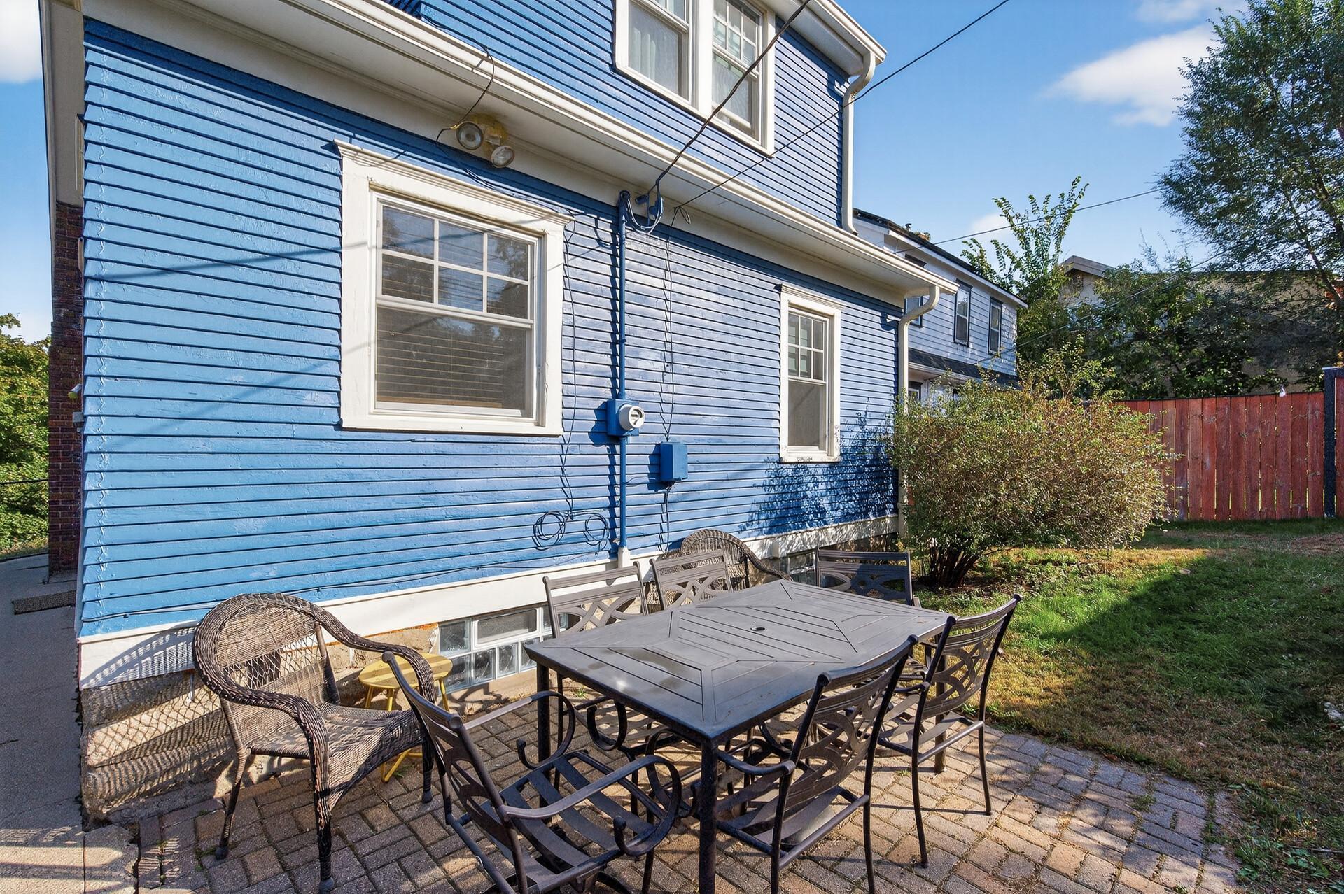 3924 Longfellow Avenue