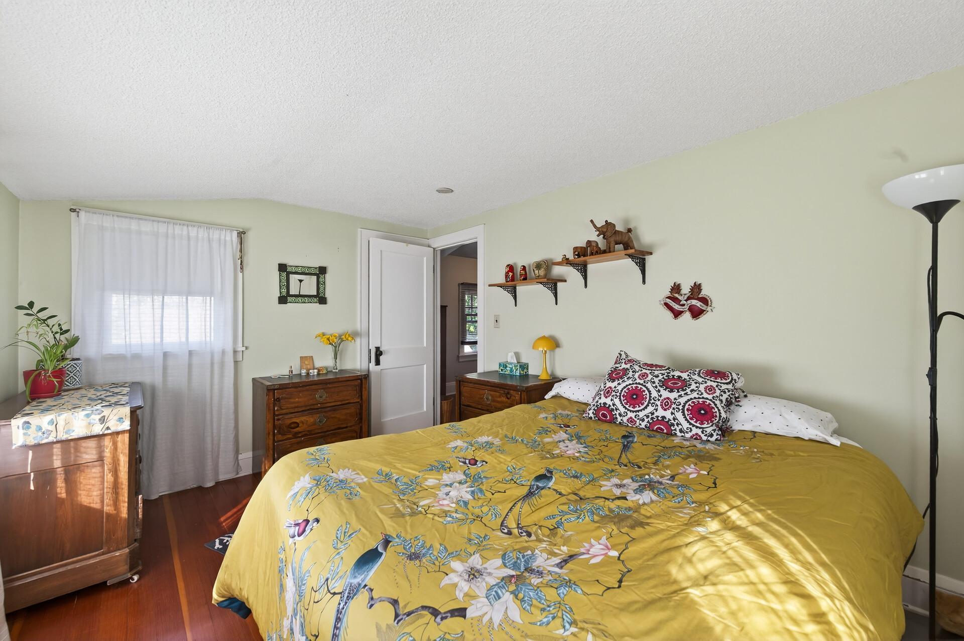 3924 Longfellow Avenue