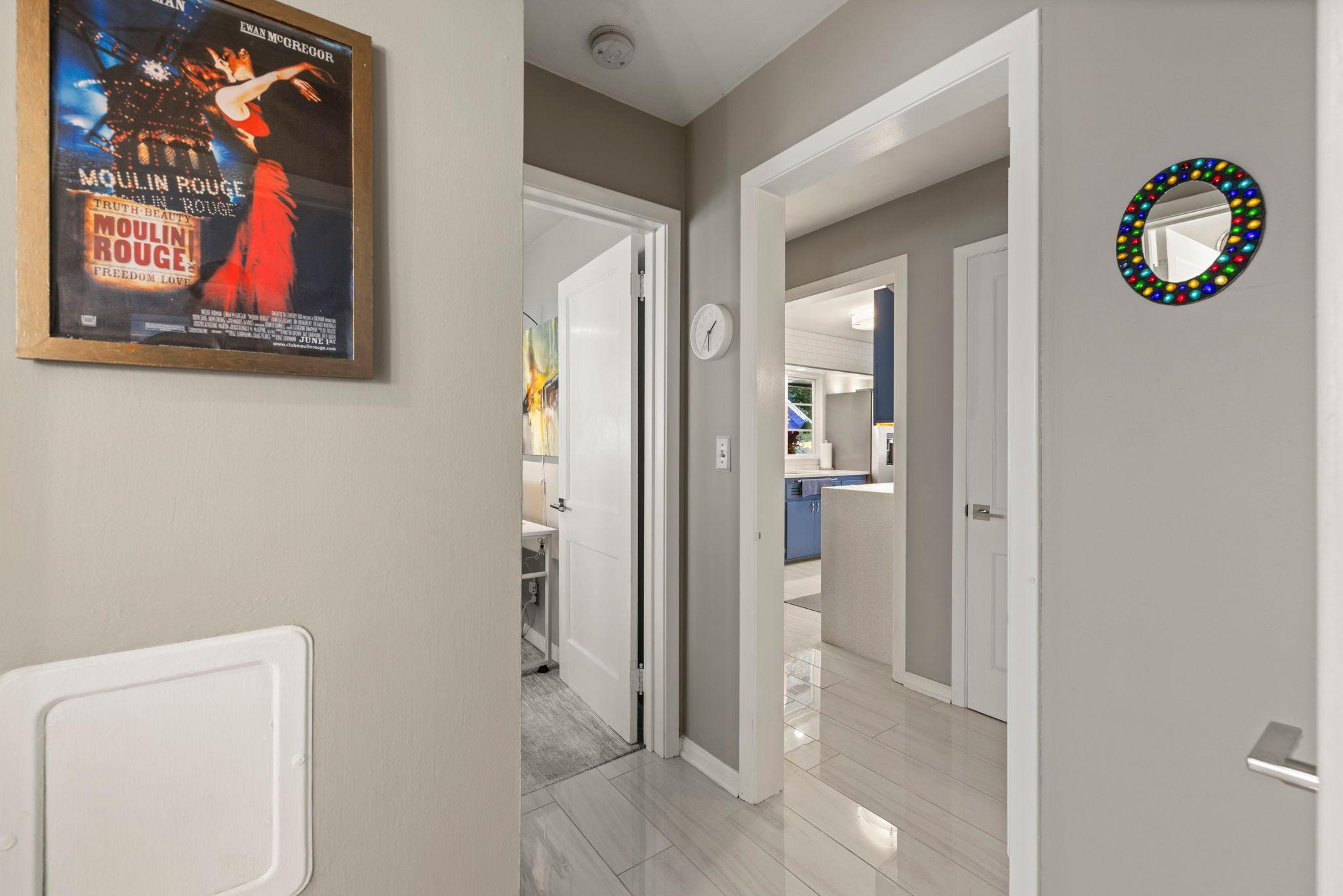 32 Sheridan Avenue S