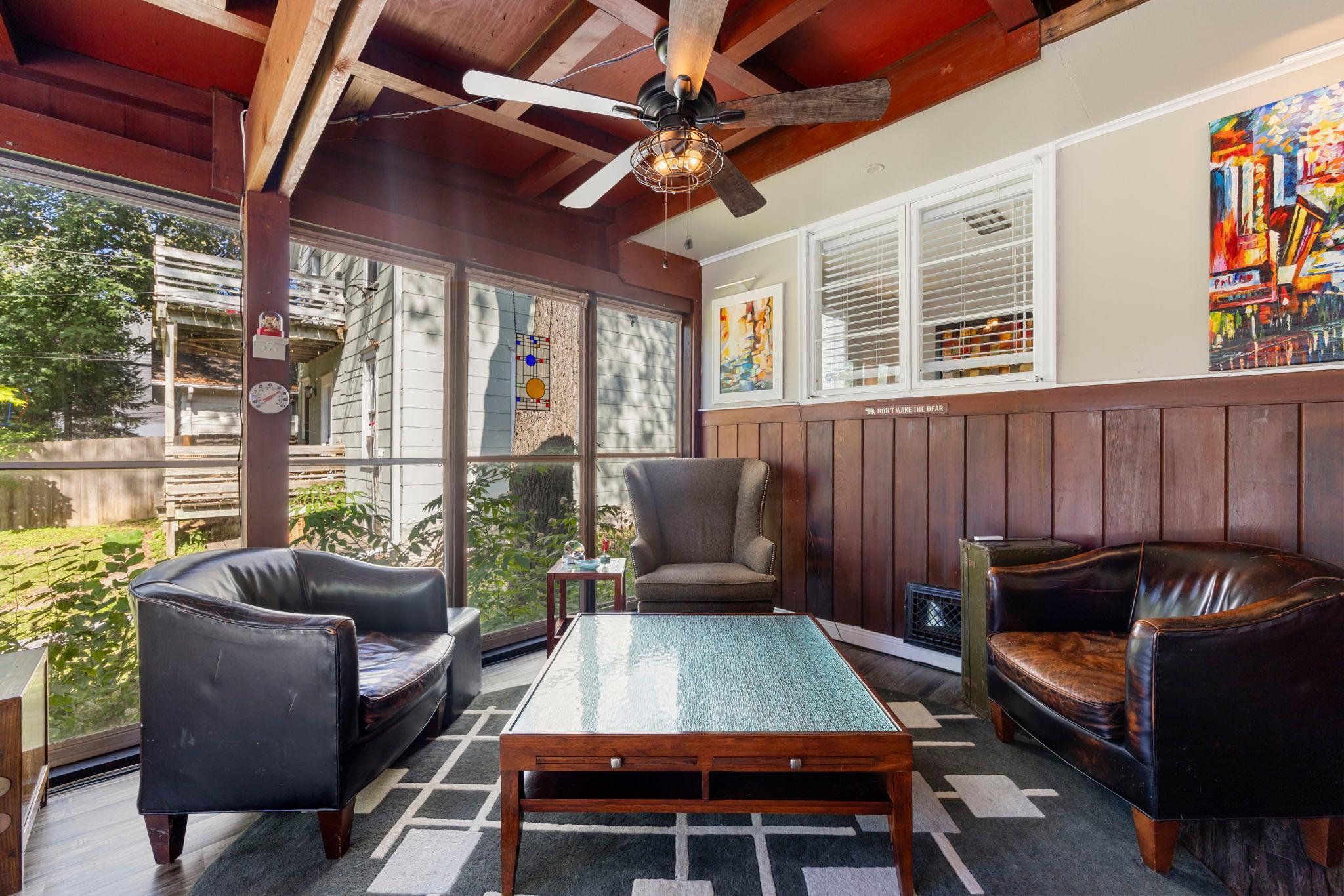 32 Sheridan Avenue S