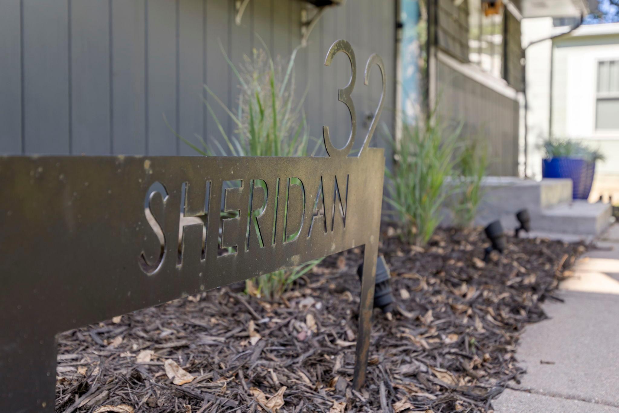 32 Sheridan Avenue S