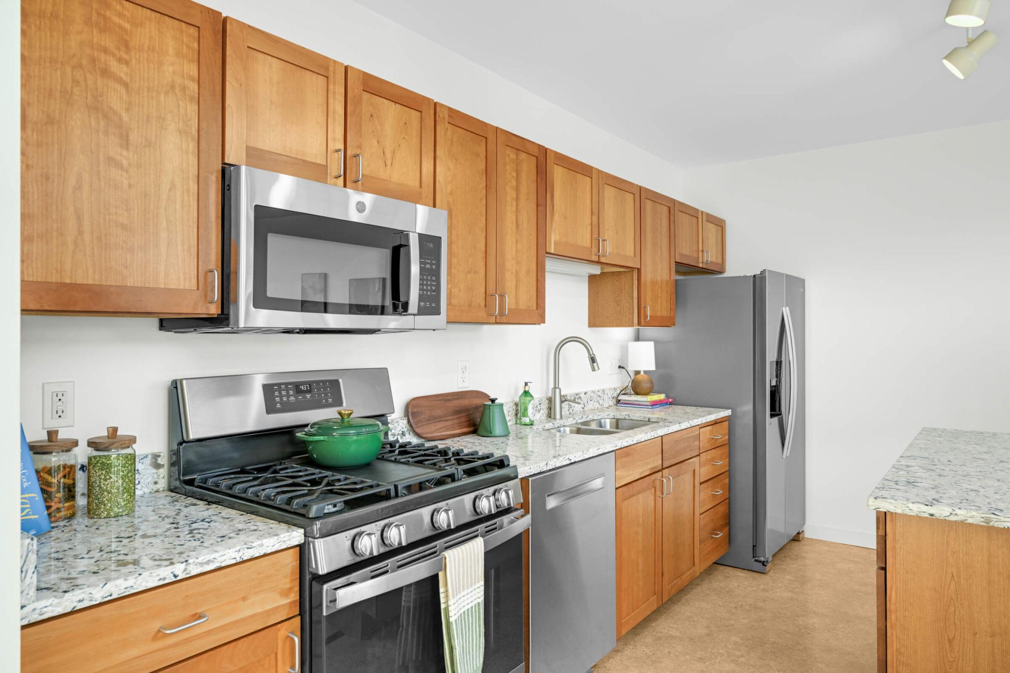 1829 3rd Avenue S Unit: 215