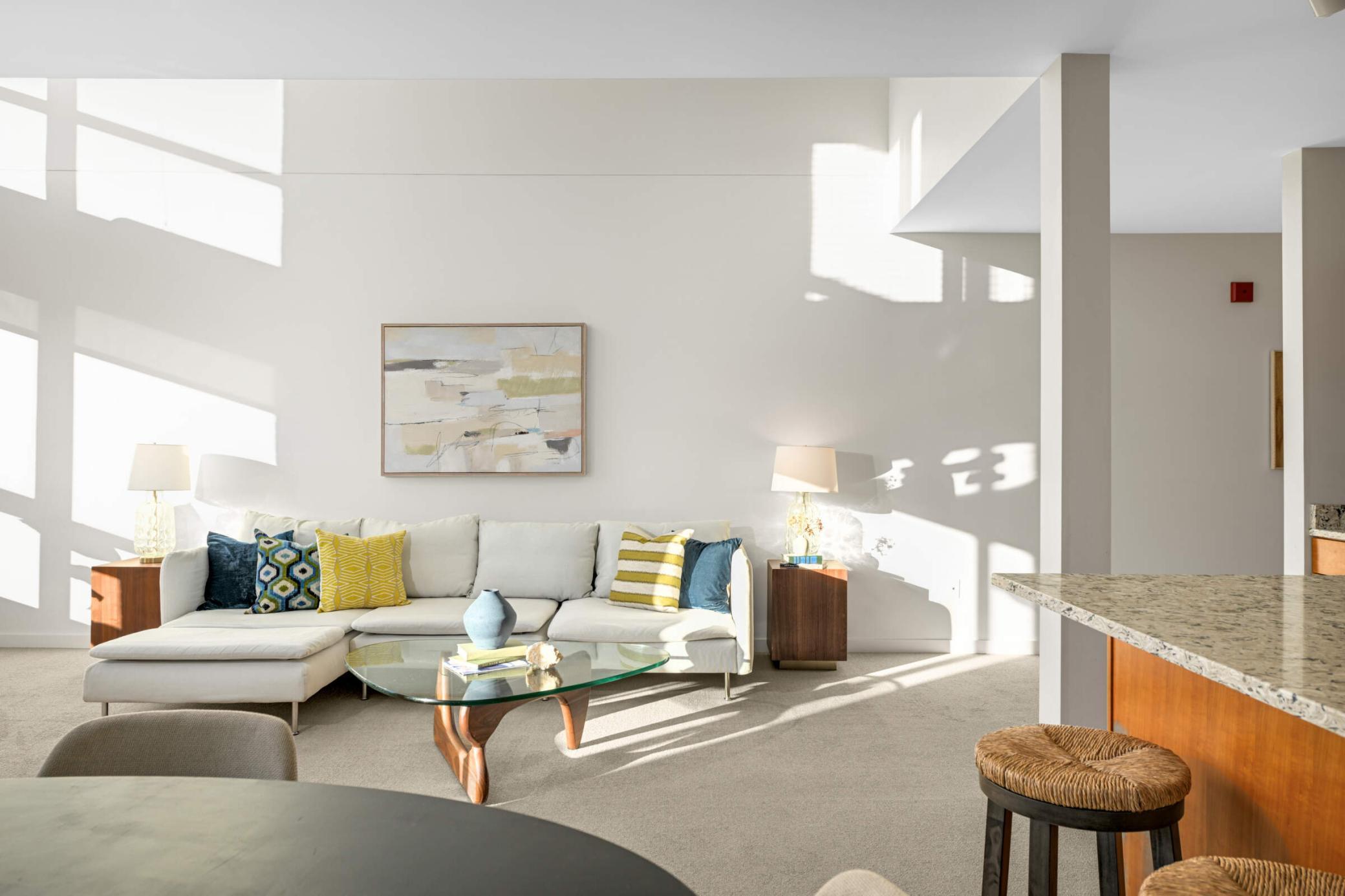 1829 3rd Avenue S Unit: 215