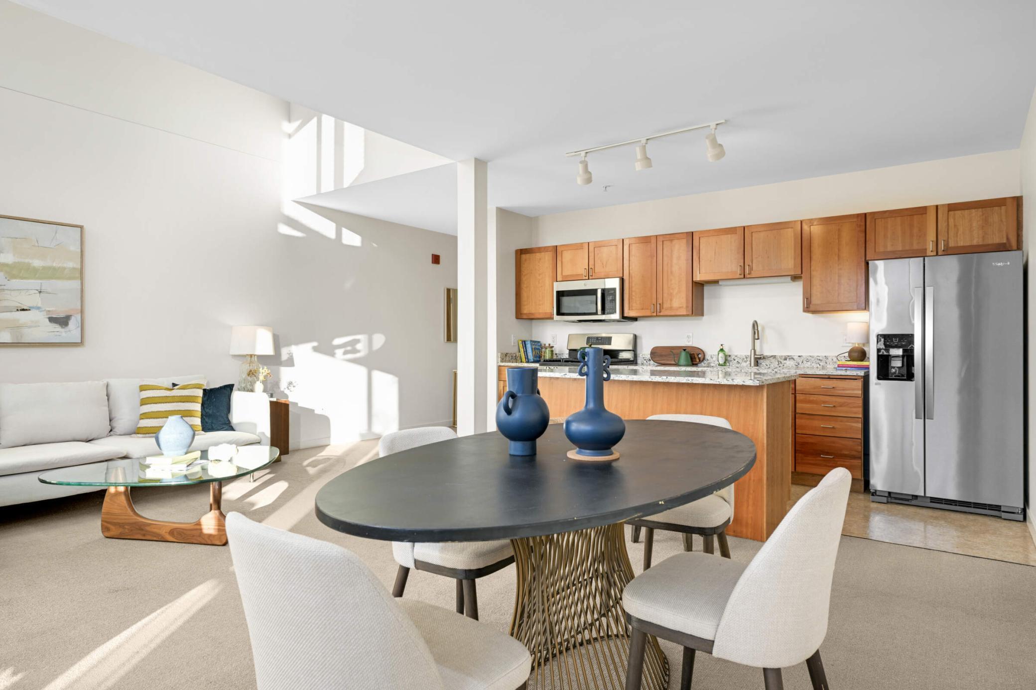 1829 3rd Avenue S Unit: 215