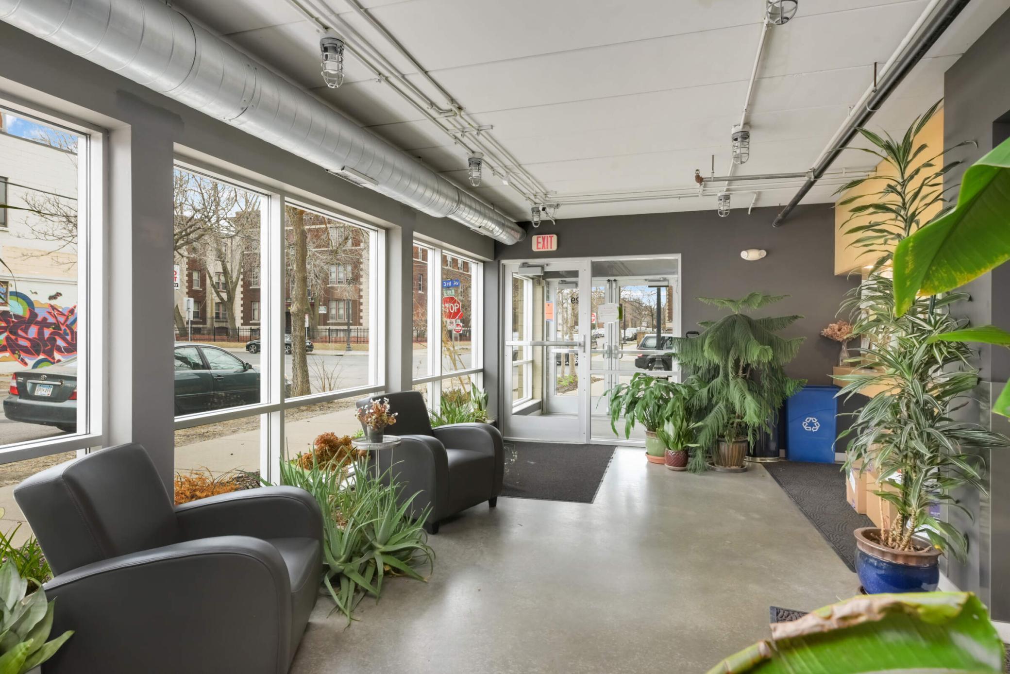 1829 3rd Avenue S Unit: 215