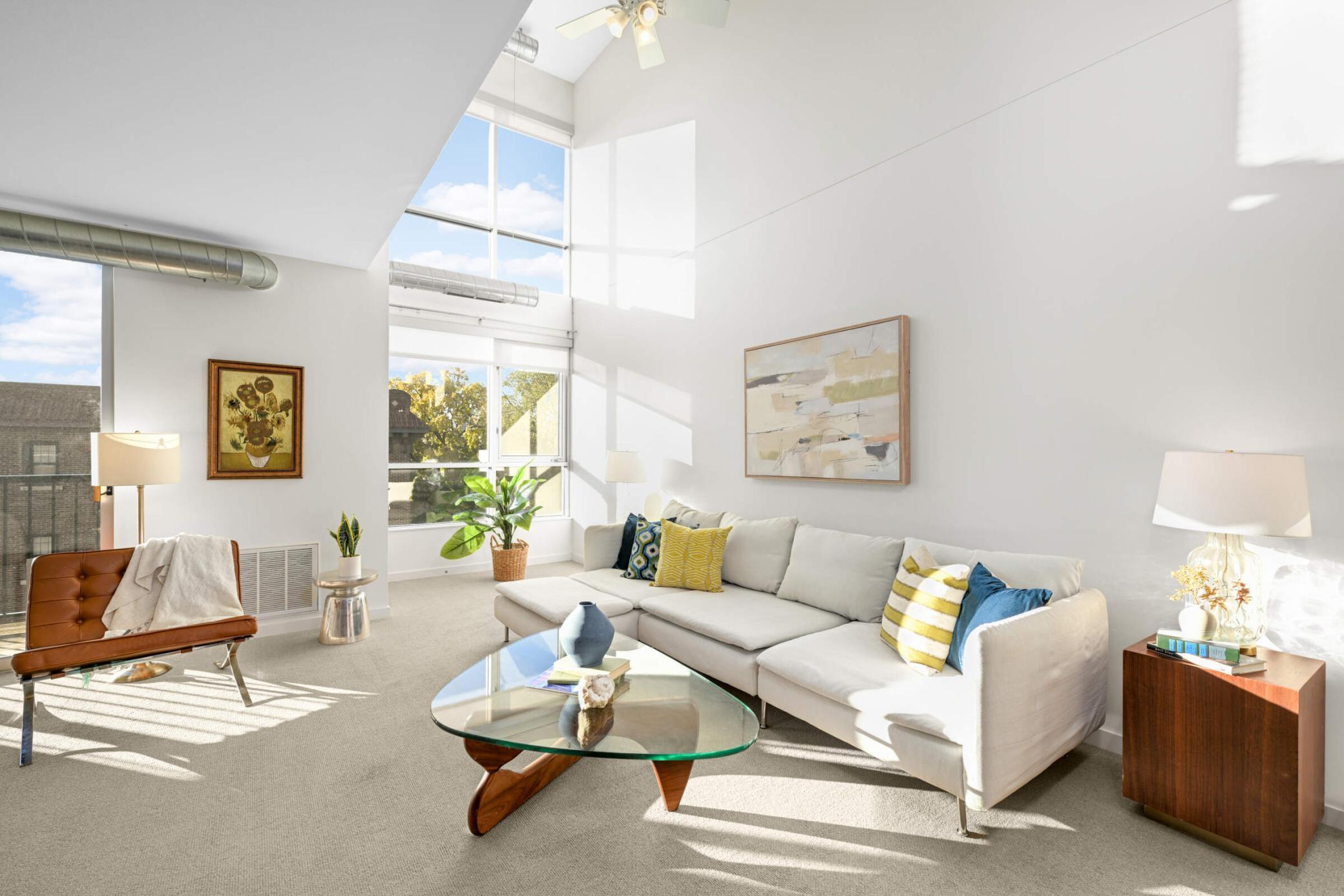 1829 3rd Avenue S Unit: 215