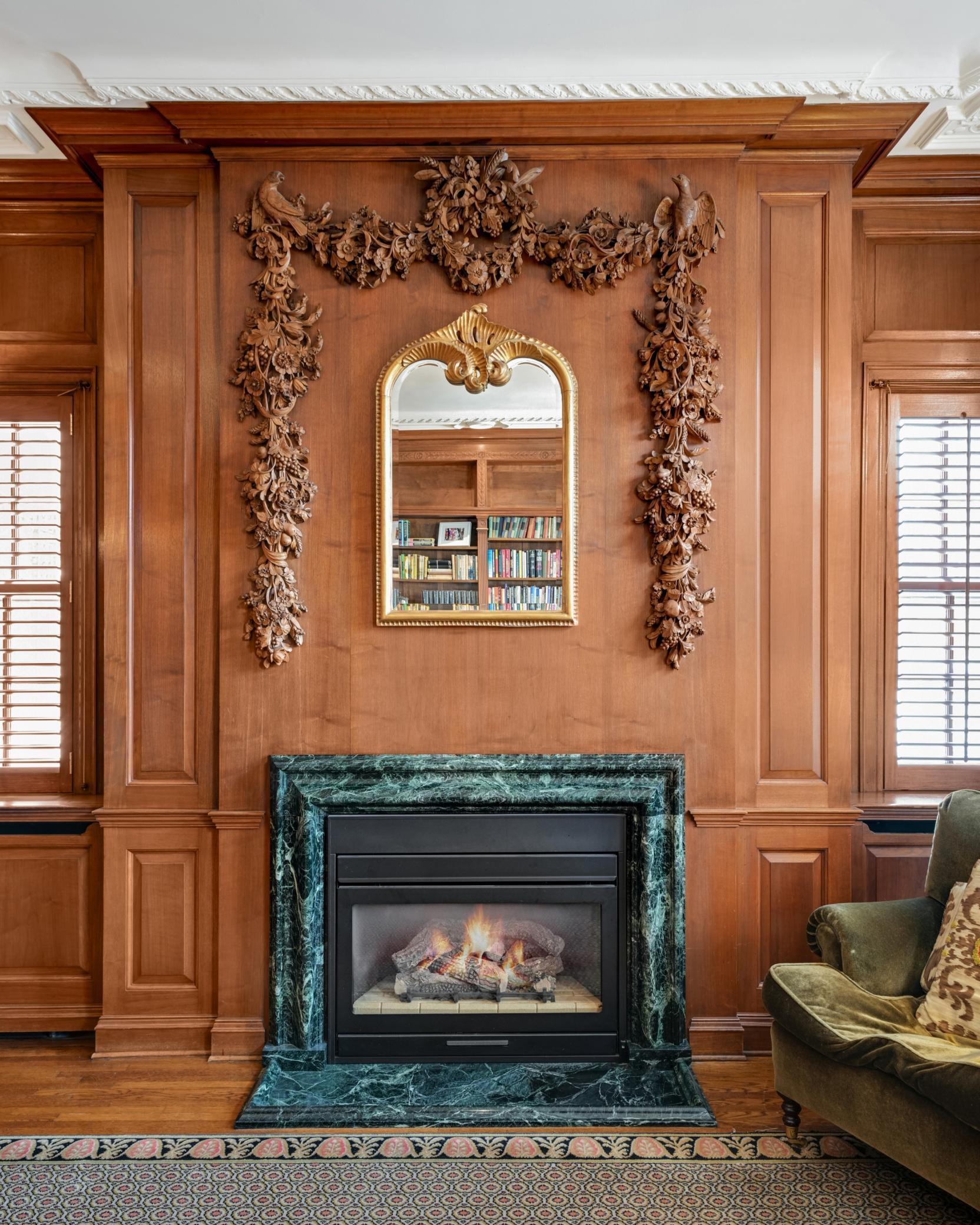 2400 Pillsbury Avenue S