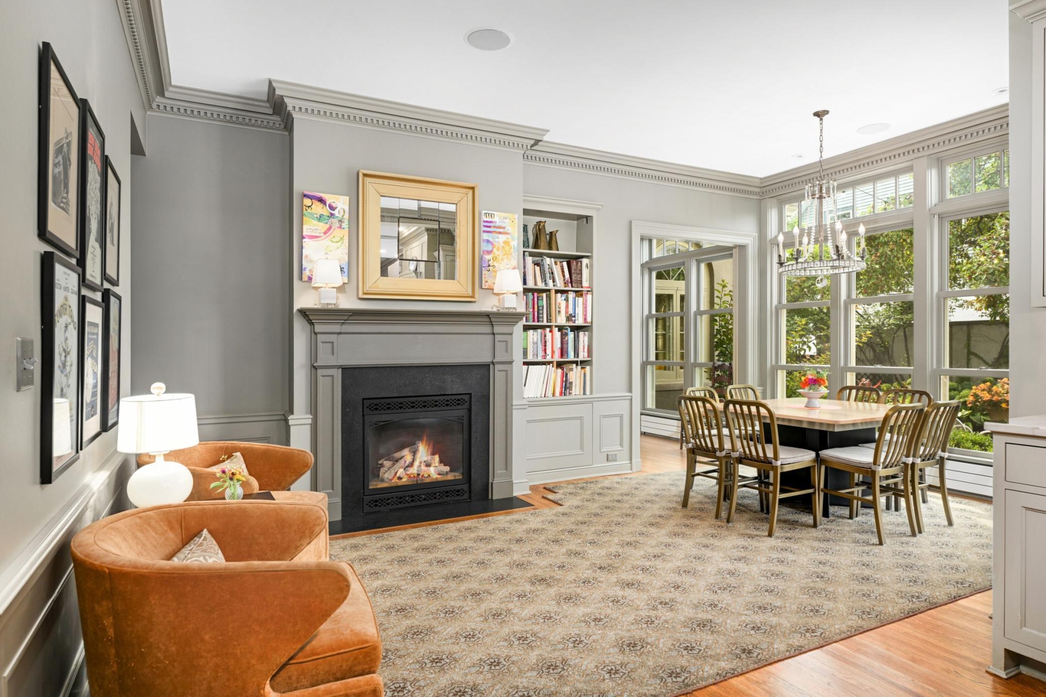 2400 Pillsbury Avenue S