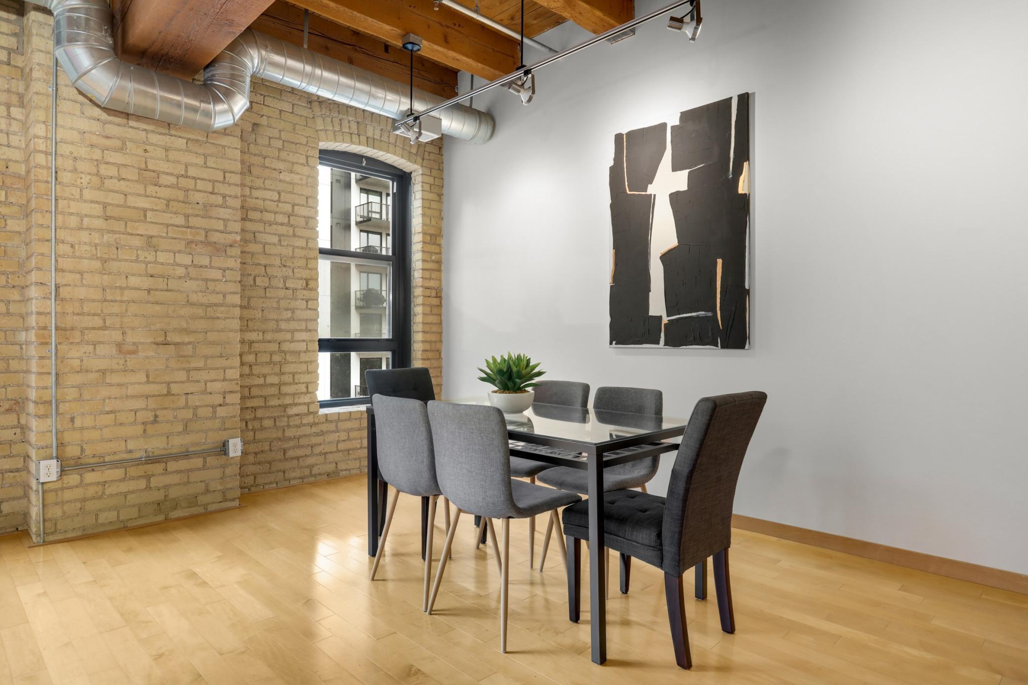 607 Washington Avenue S Unit: 302