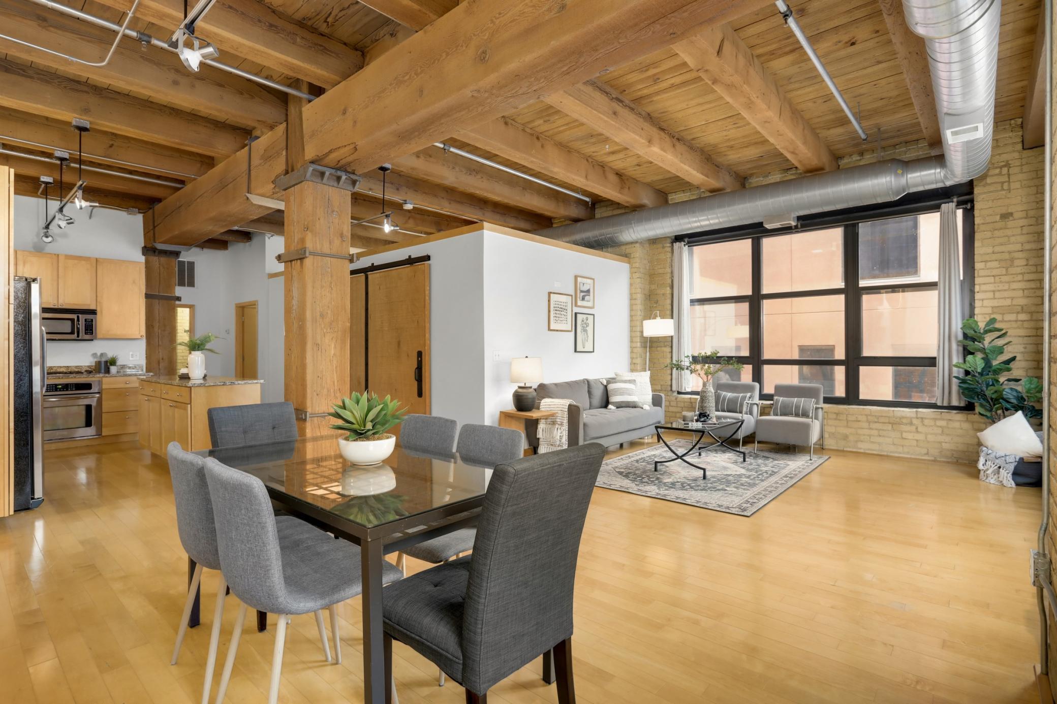 607 Washington Avenue S Unit: 302