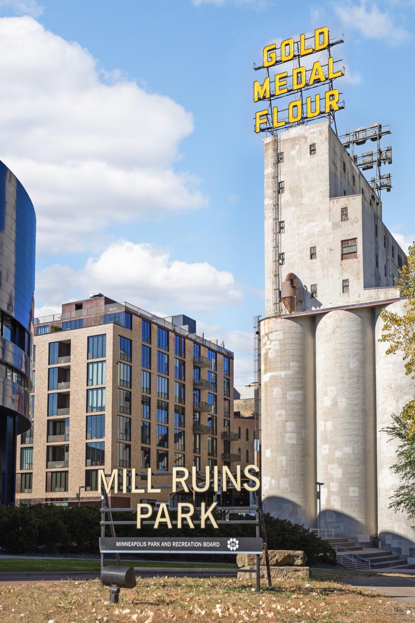 607 Washington Avenue S Unit: 302