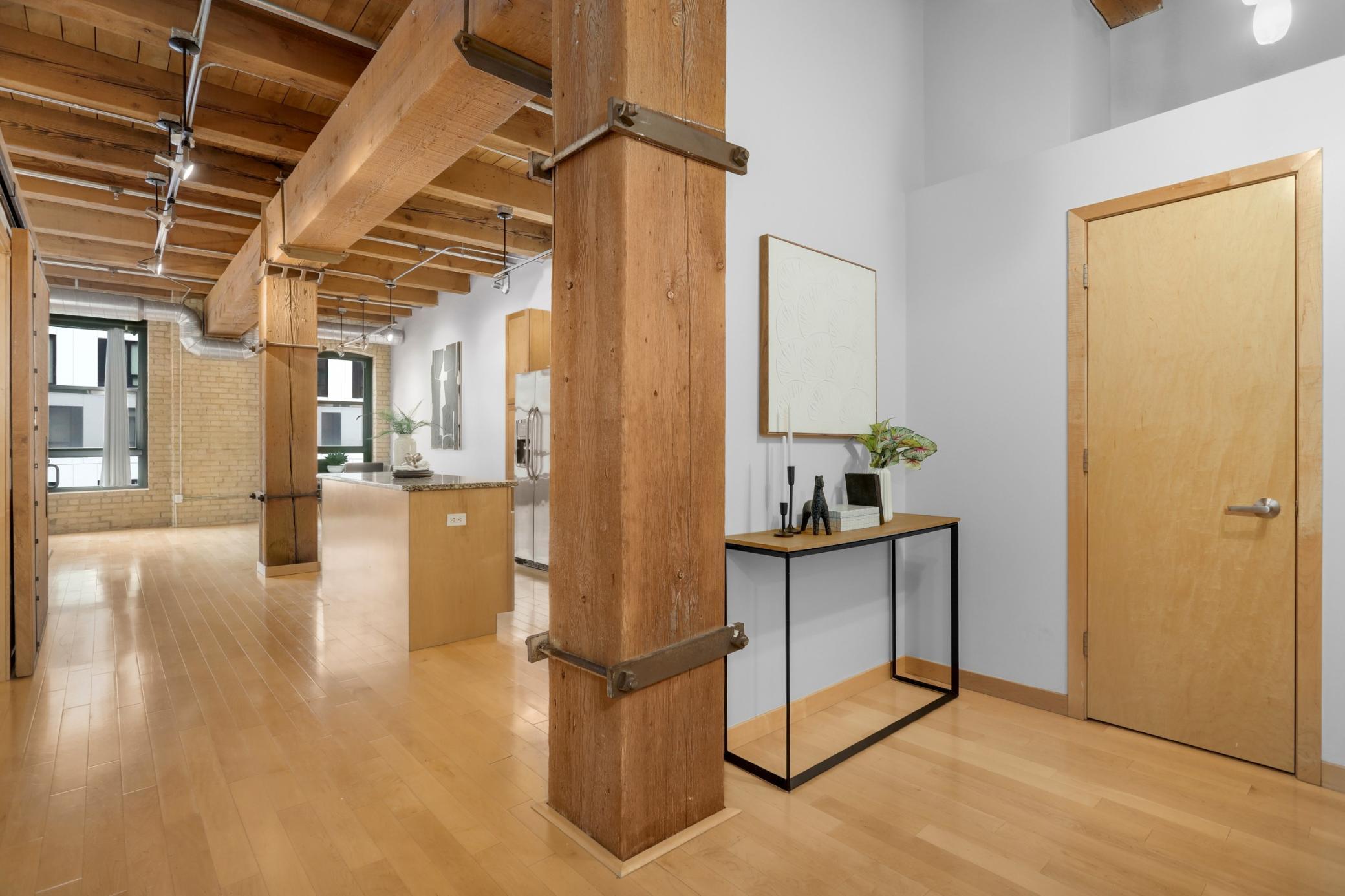 607 Washington Avenue S Unit: 302