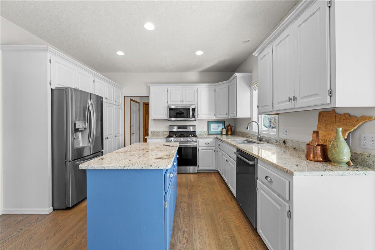 3437 Gunston Lane
