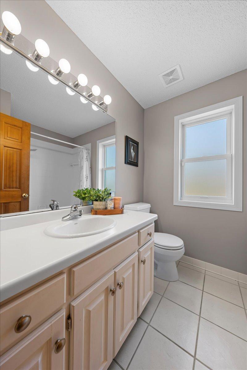 3437 Gunston Lane
