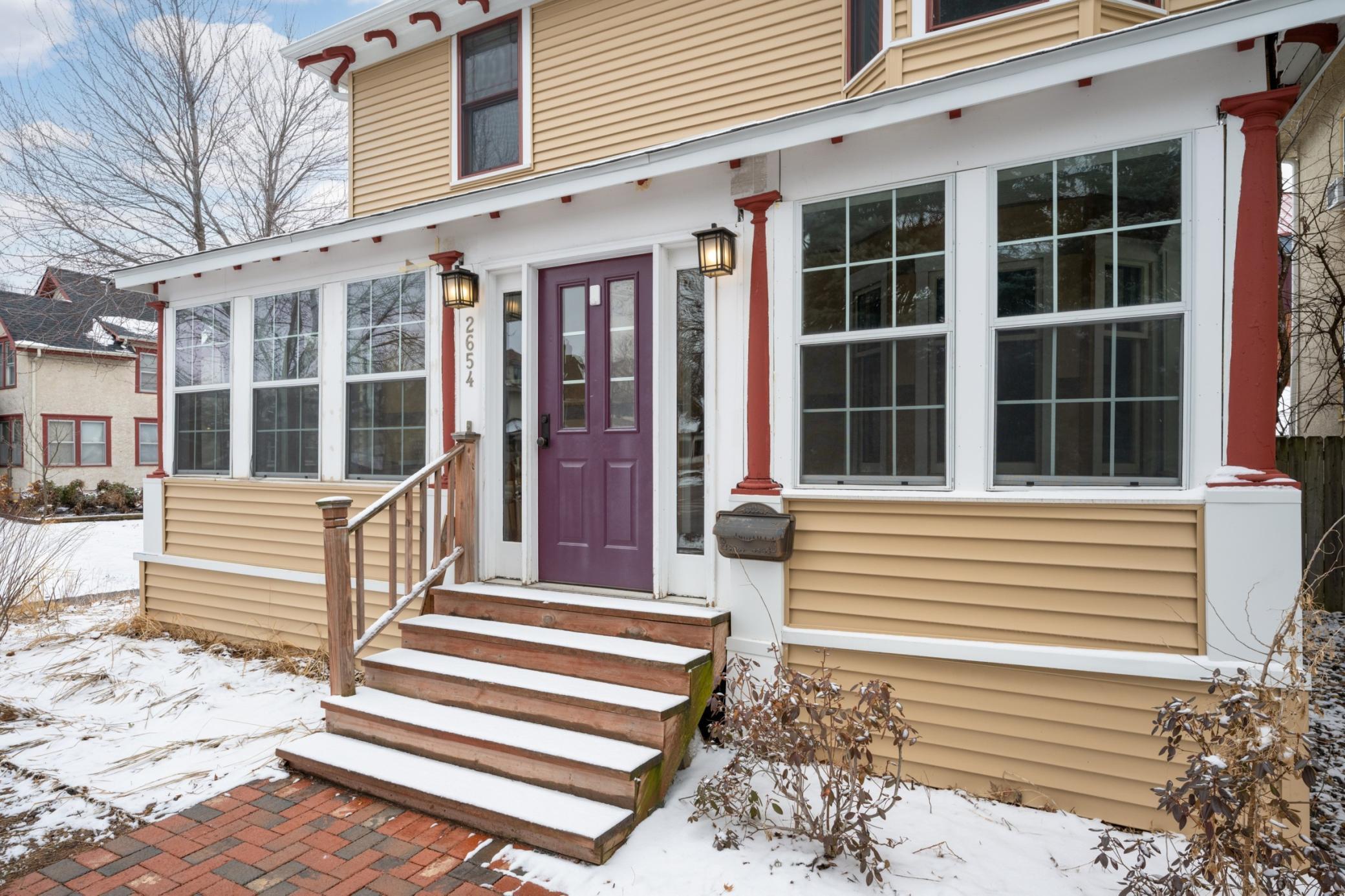 2654 Pleasant Avenue