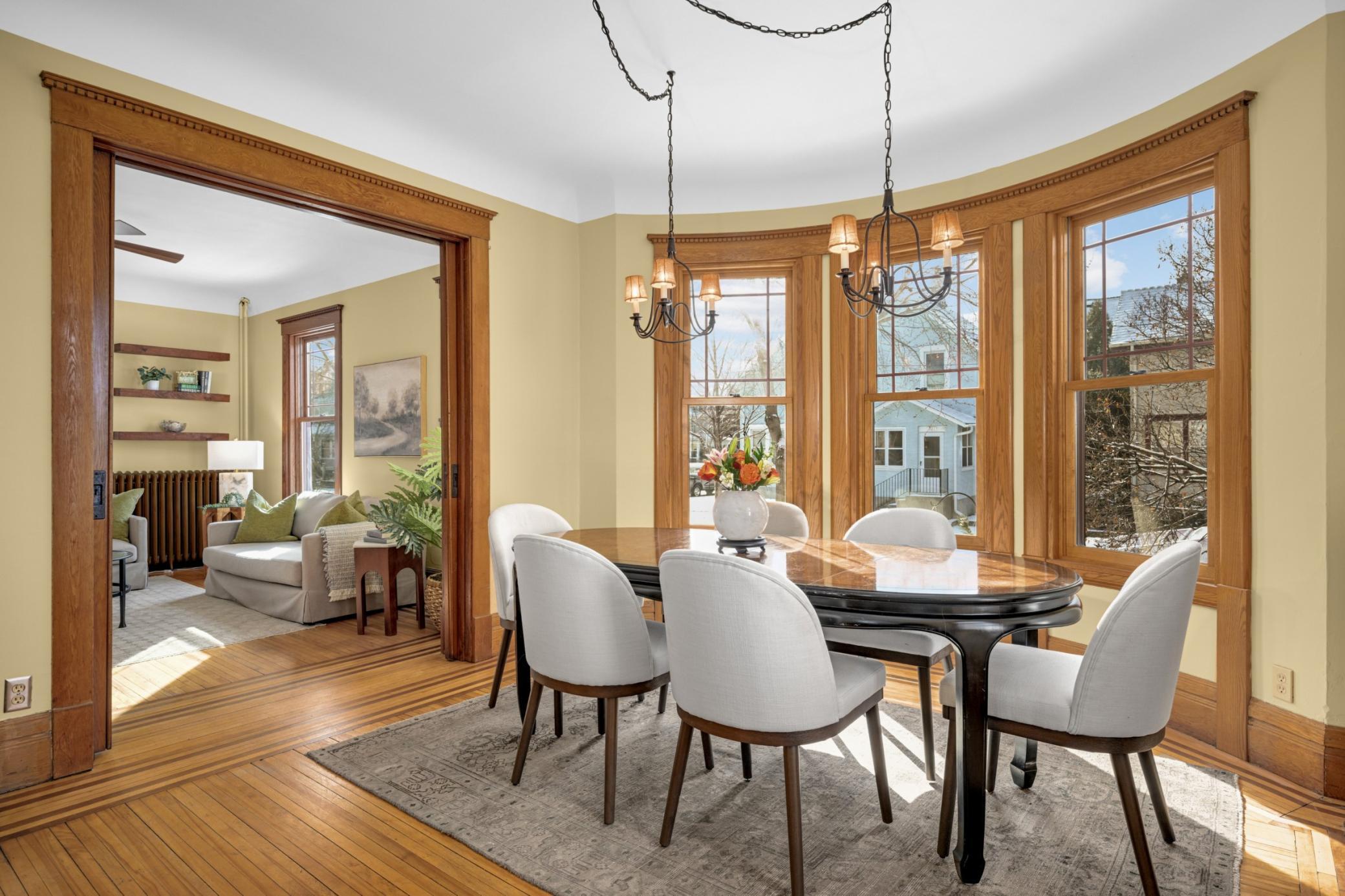 2654 Pleasant Avenue