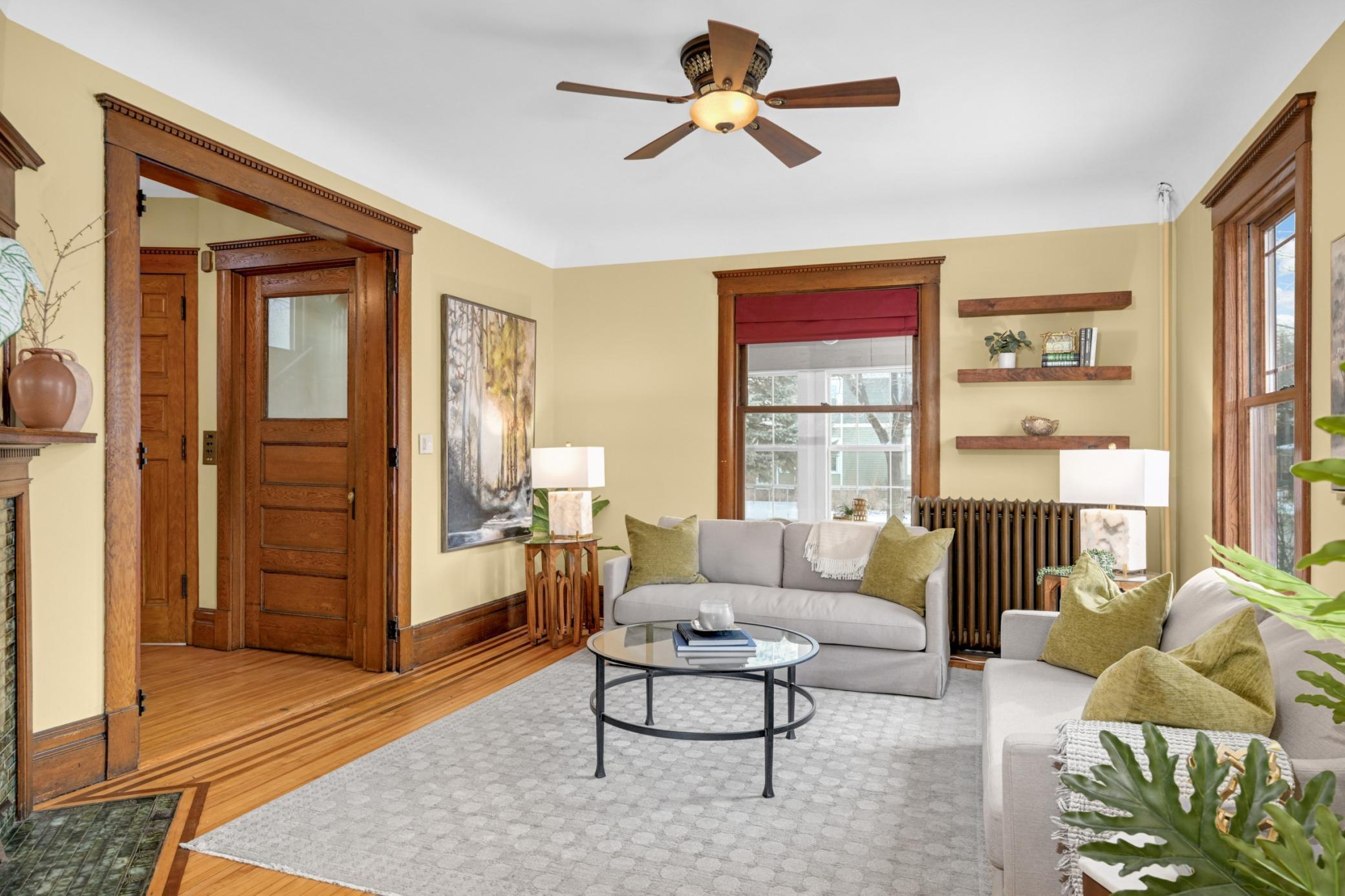 2654 Pleasant Avenue