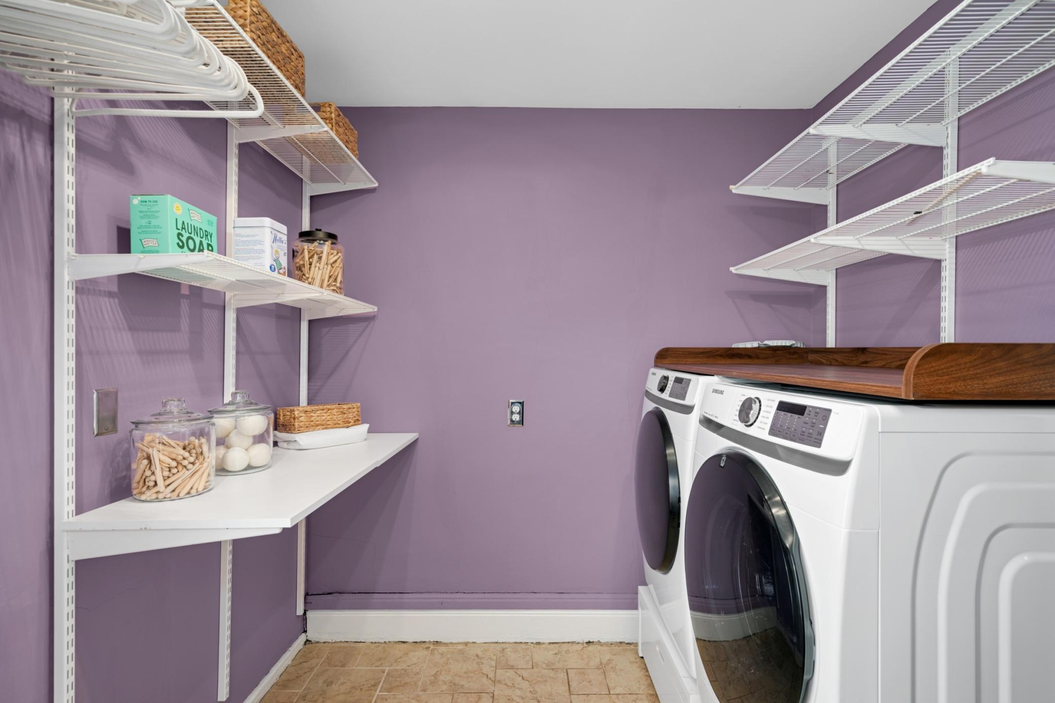 2654 Pleasant Avenue