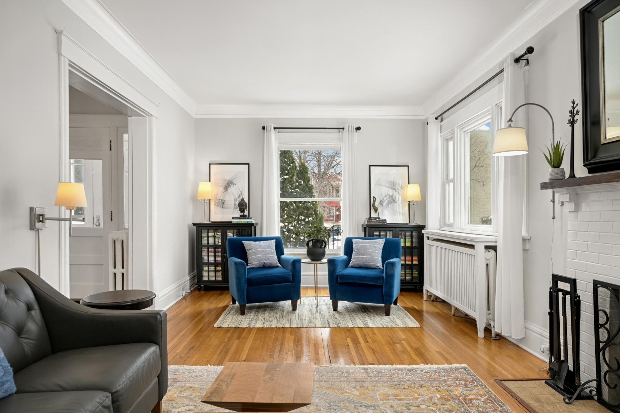 2418 Pillsbury Avenue S