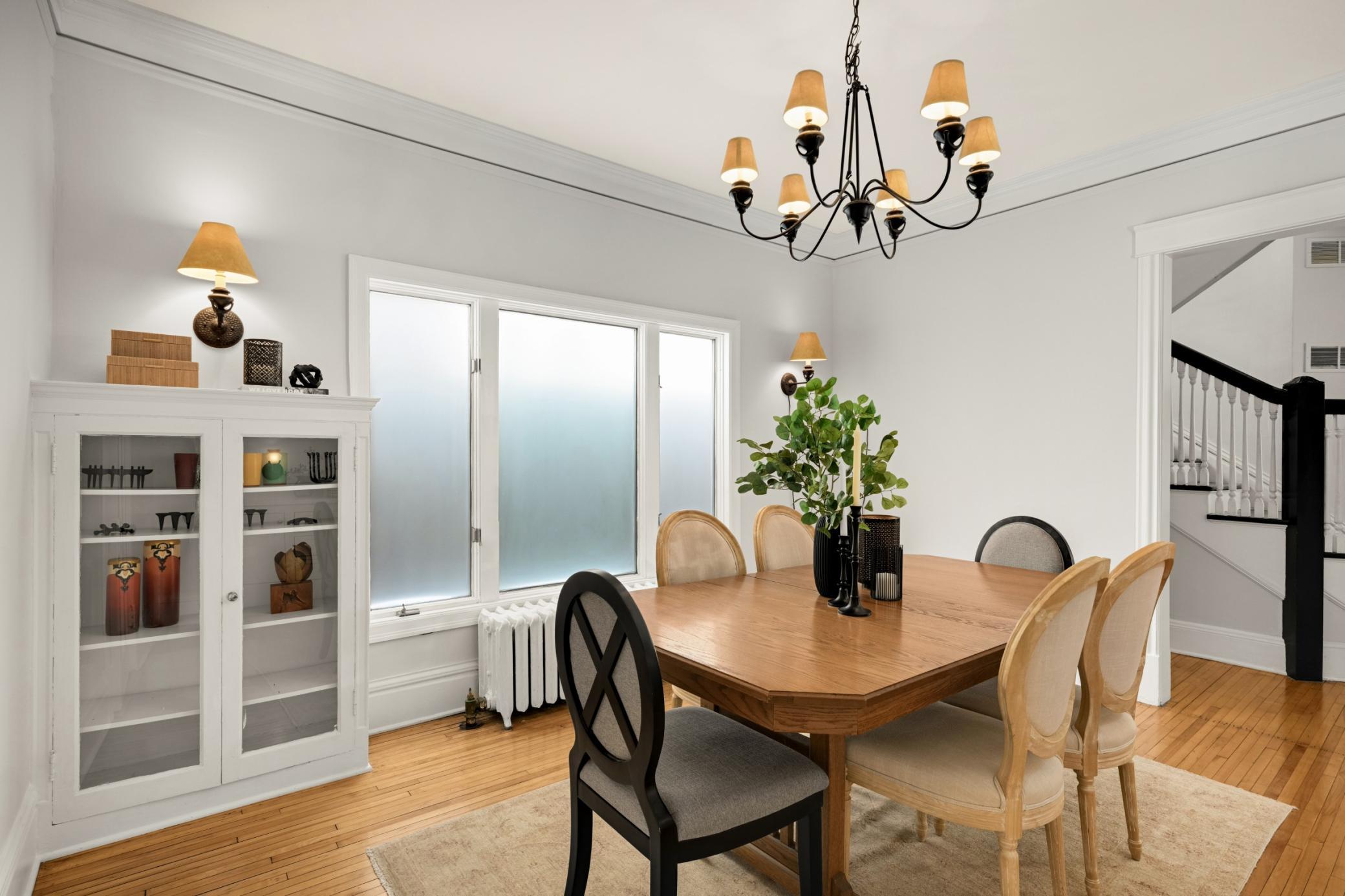 2418 Pillsbury Avenue S