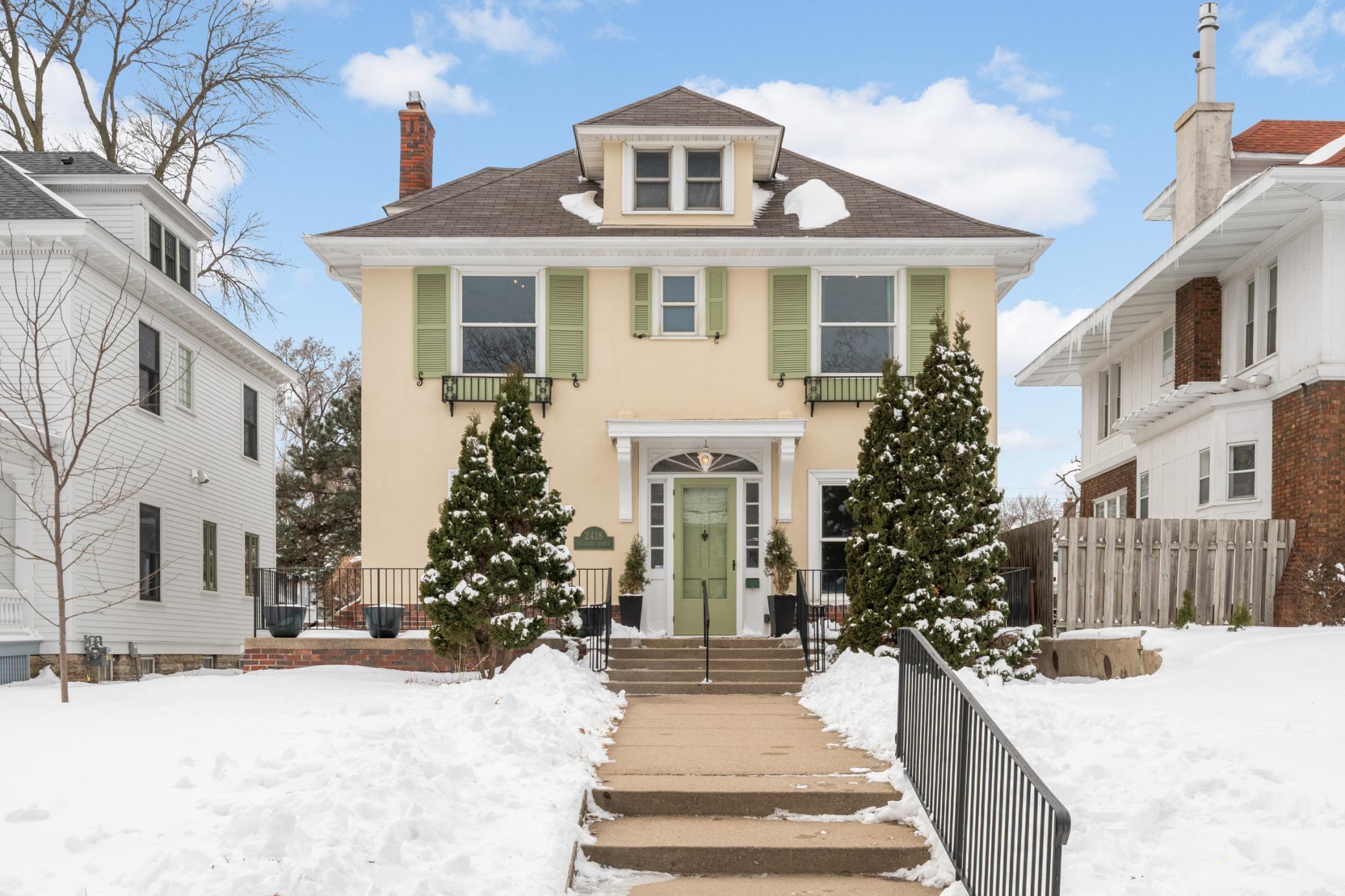 2418 Pillsbury Avenue S