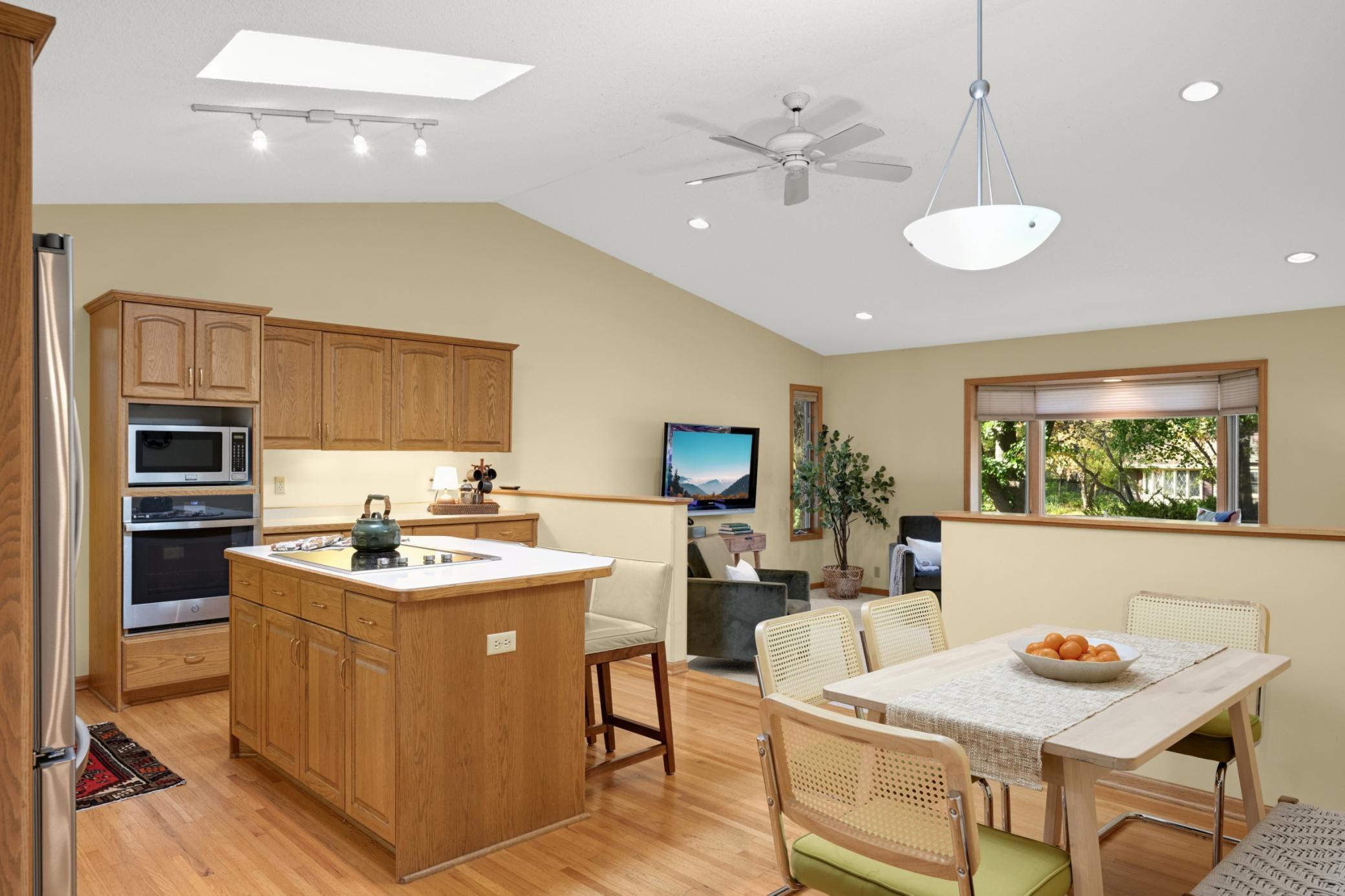 300 Kenmar Circle