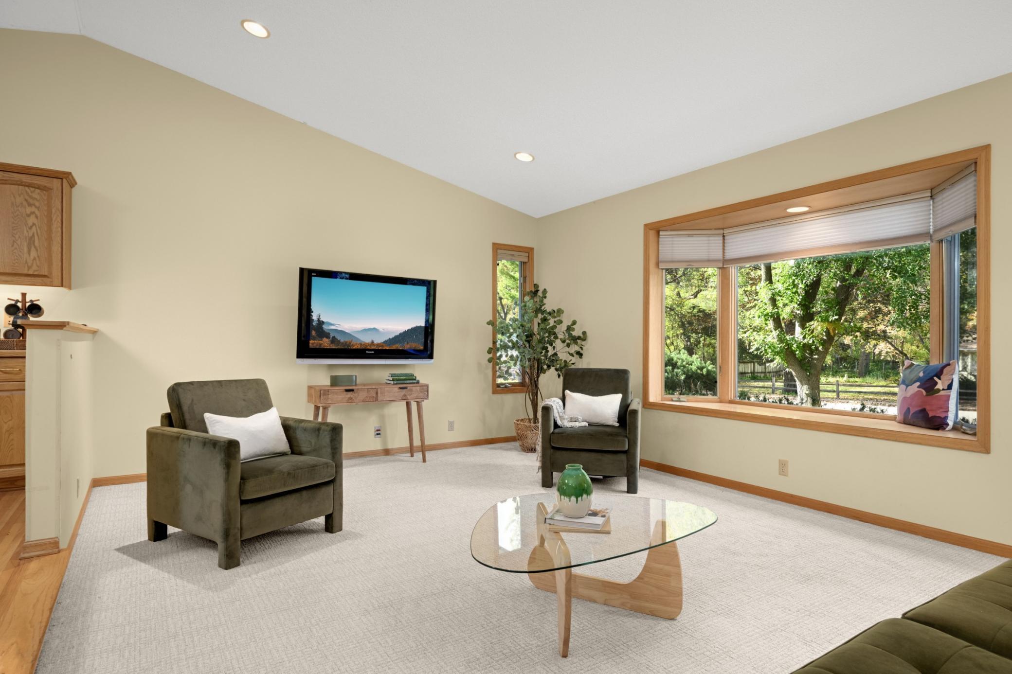 300 Kenmar Circle