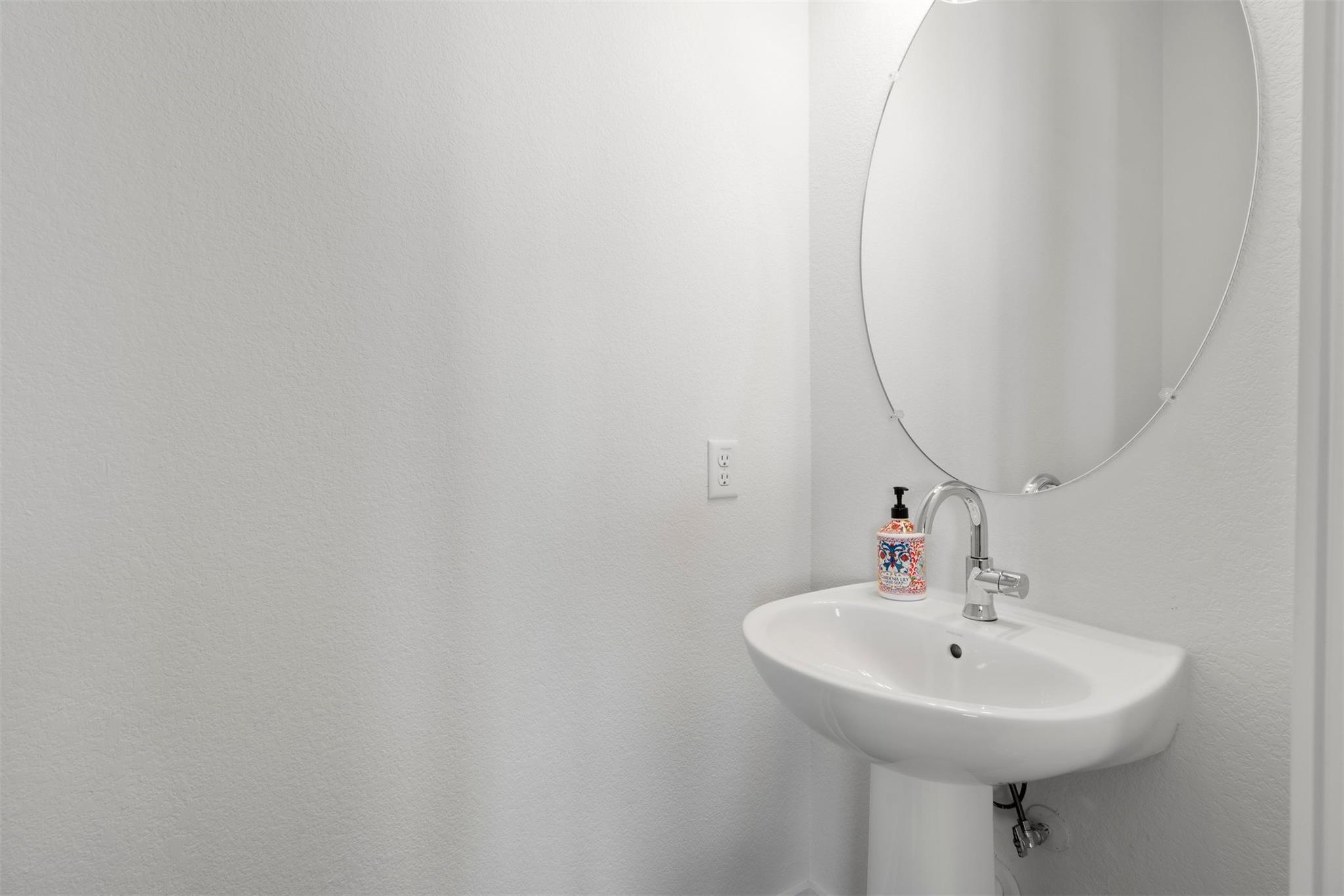 2050 Lohmans Spur RD # 2203