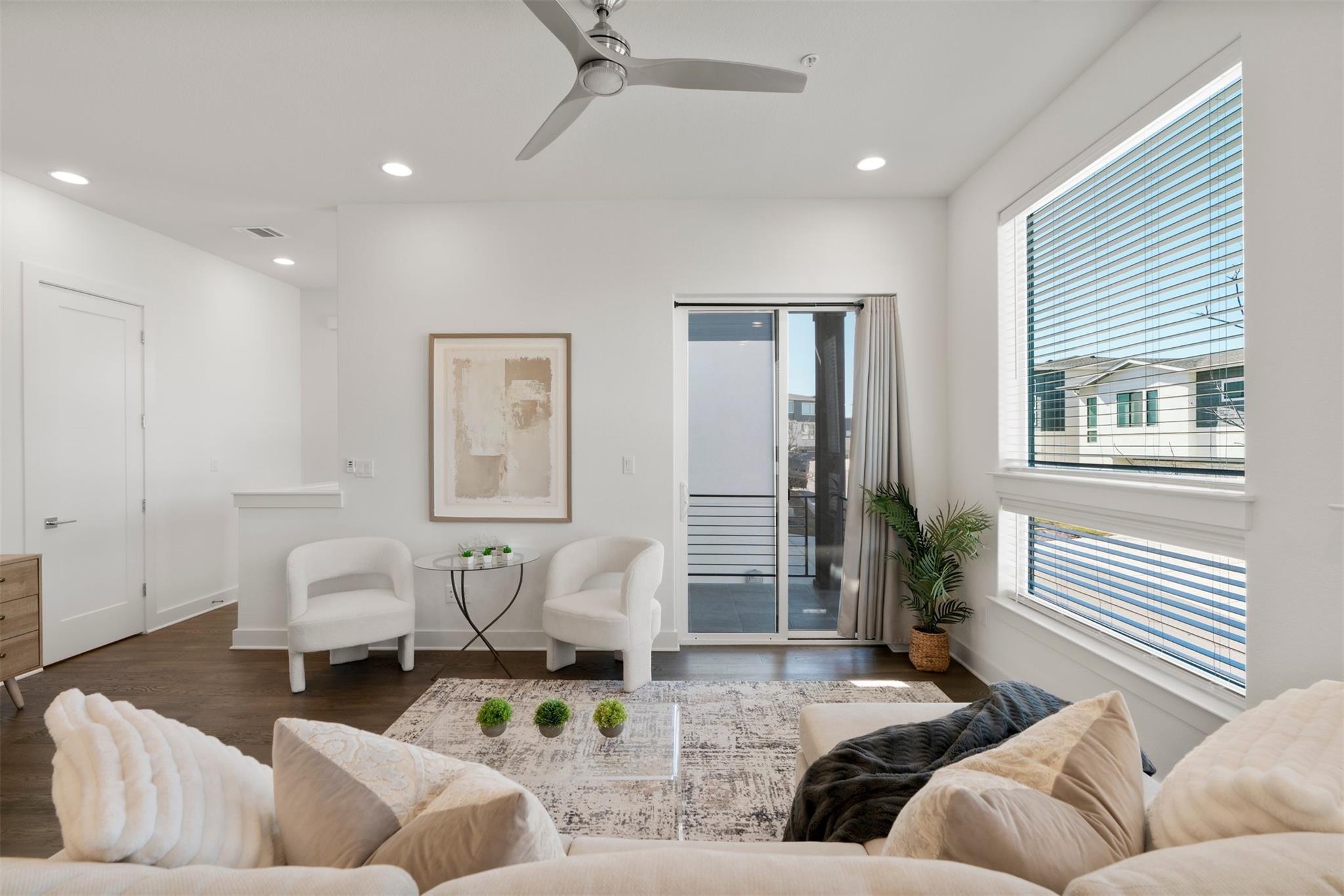 2050 Lohmans Spur RD # 2203