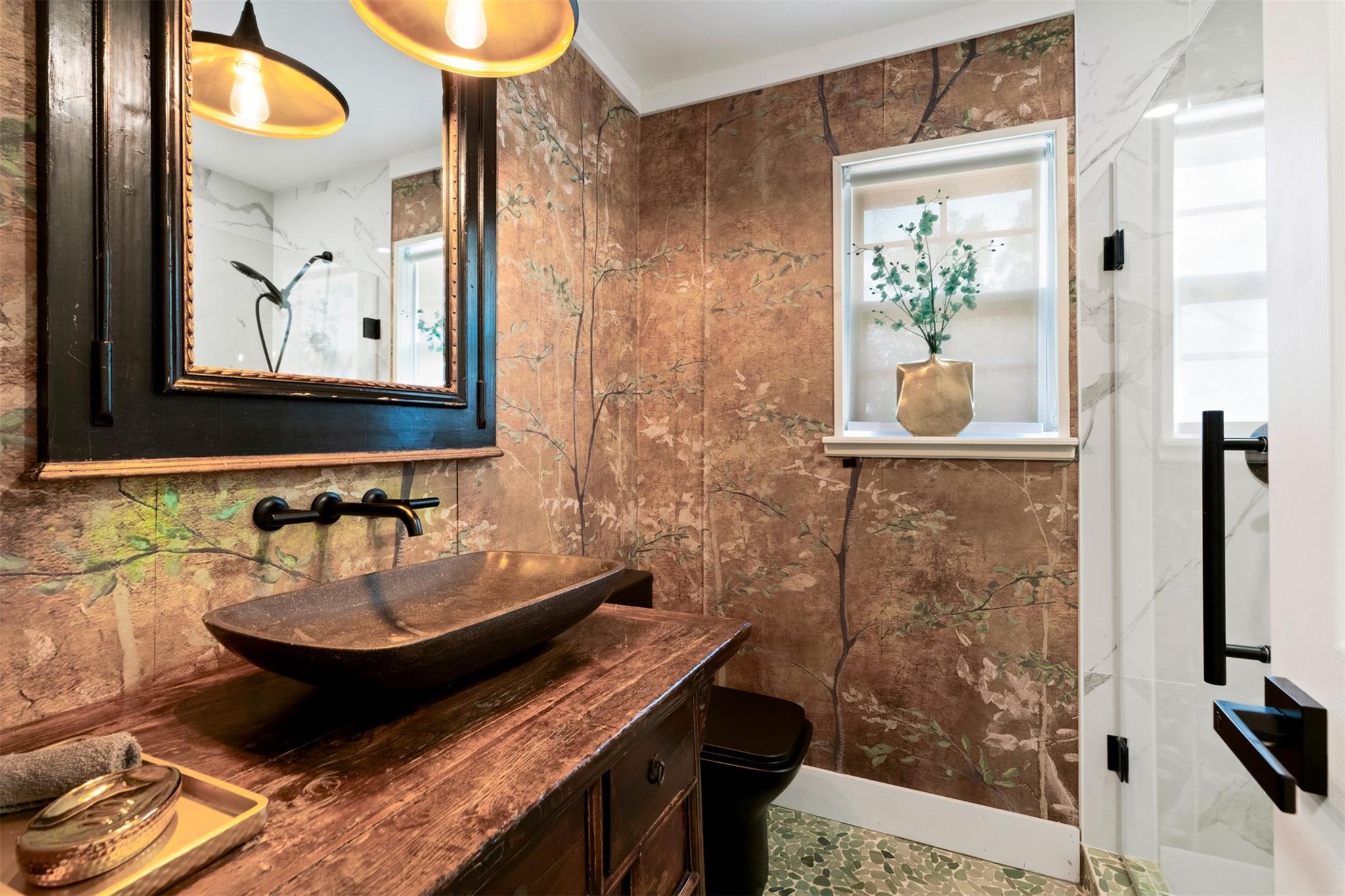 8721 Mountain Crest DR