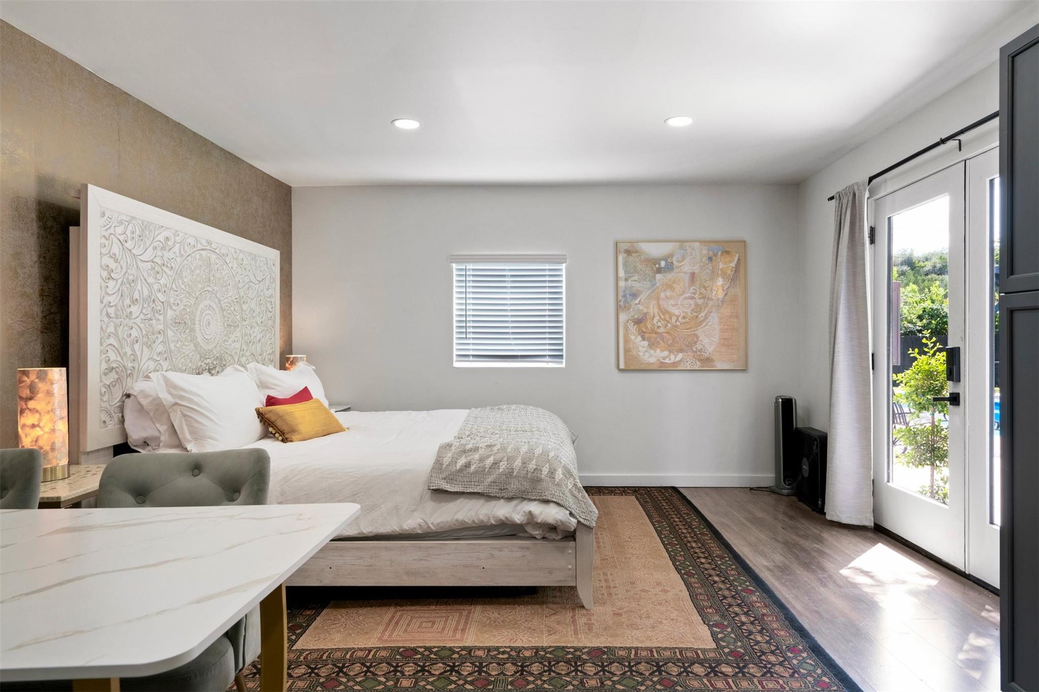 8721 Mountain Crest DR