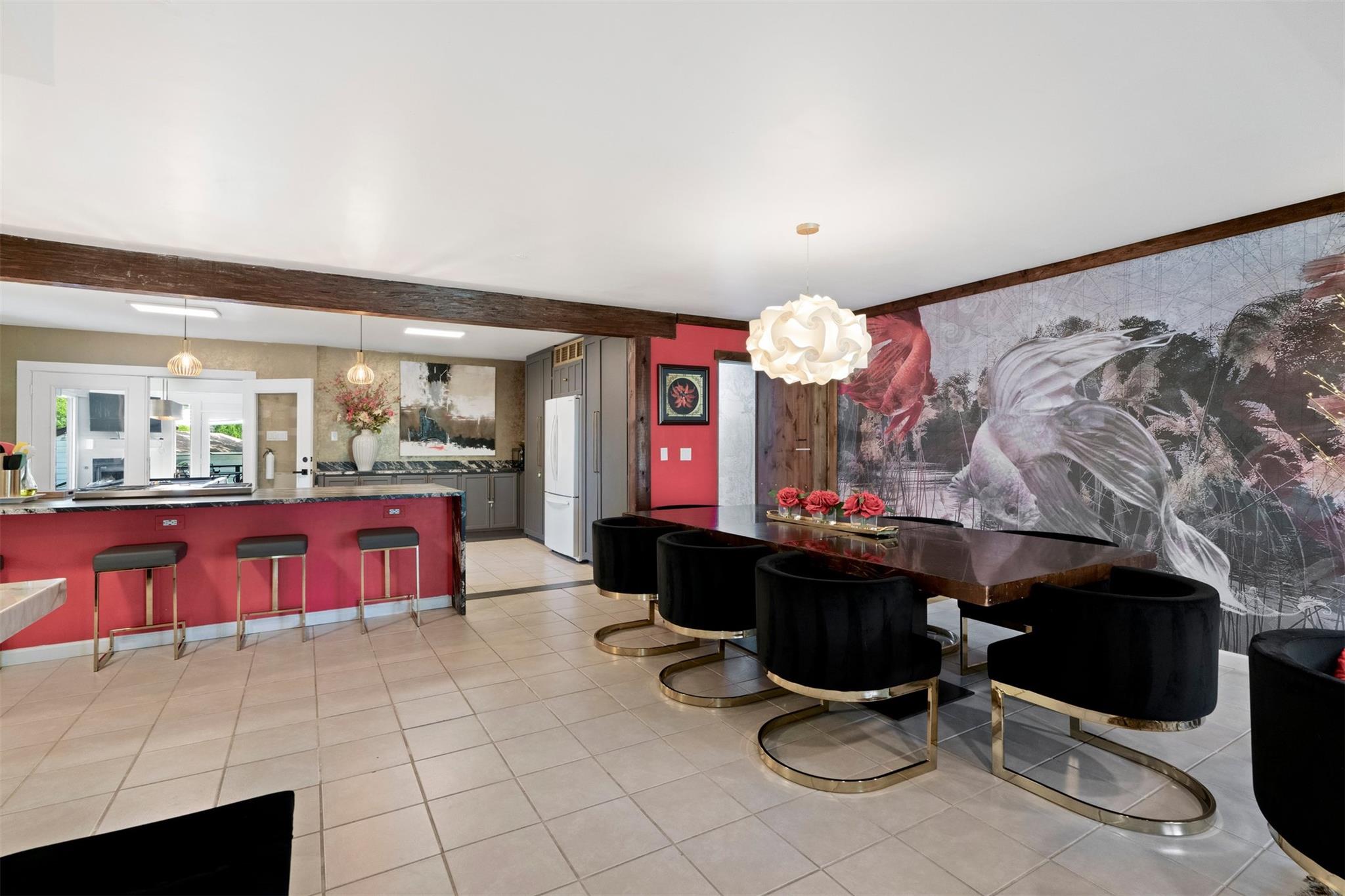 8721 Mountain Crest DR