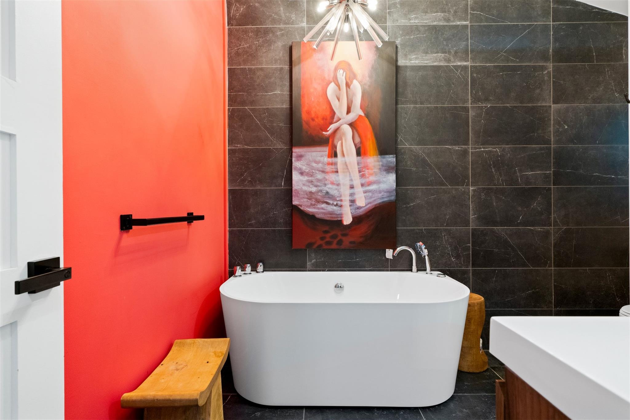 8721 Mountain Crest DR