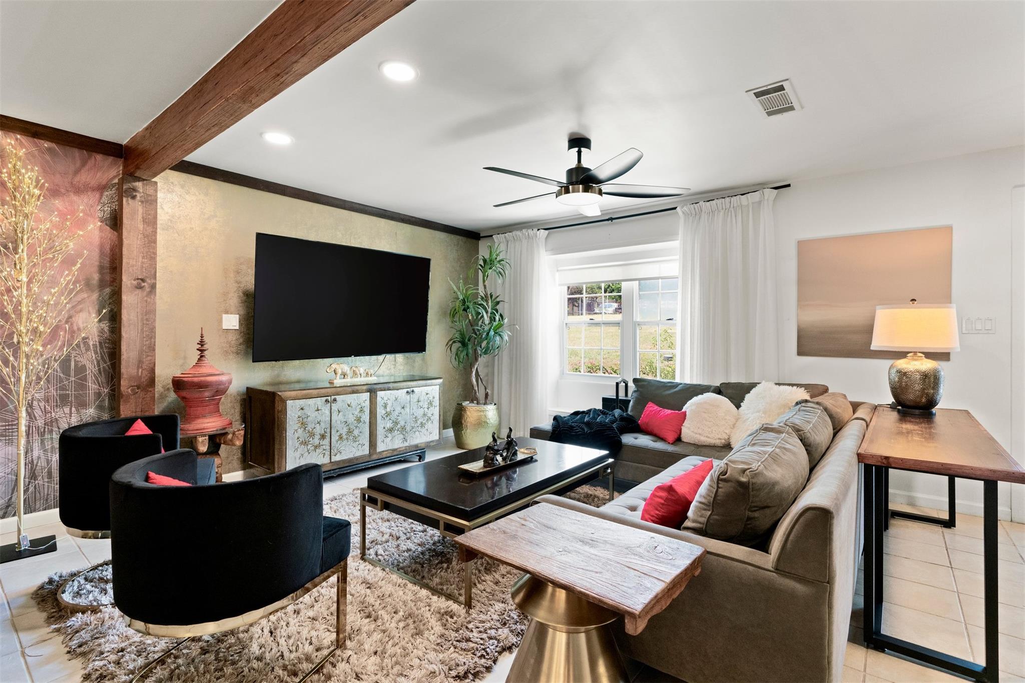 8721 Mountain Crest DR