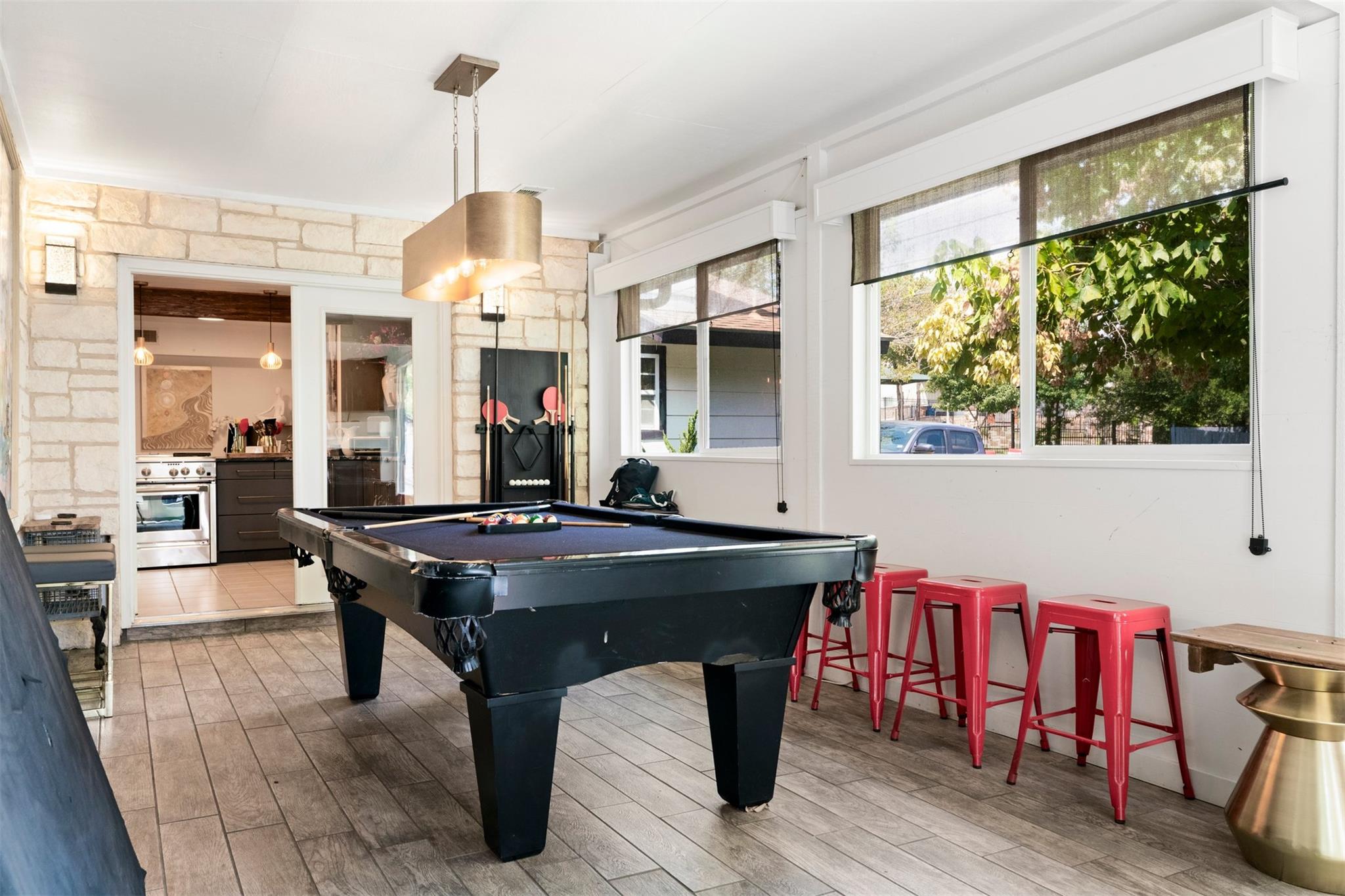 8721 Mountain Crest DR