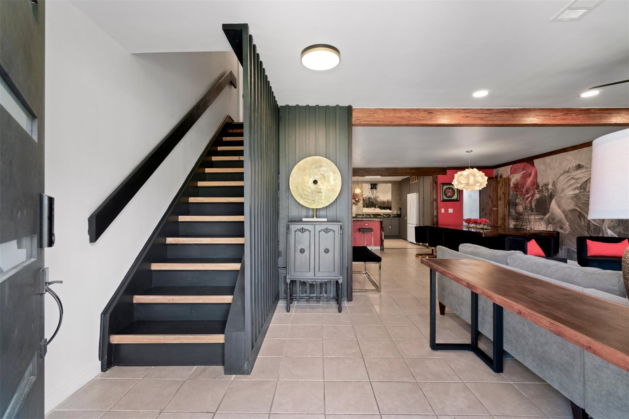 8721 Mountain Crest DR