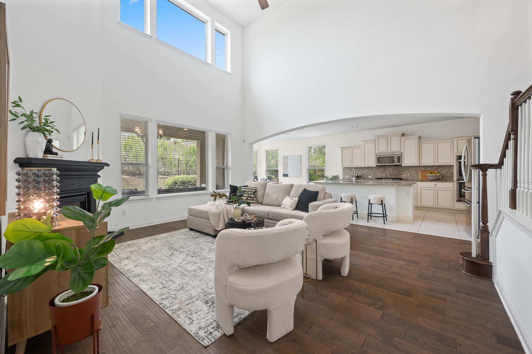 307 Ansley CV