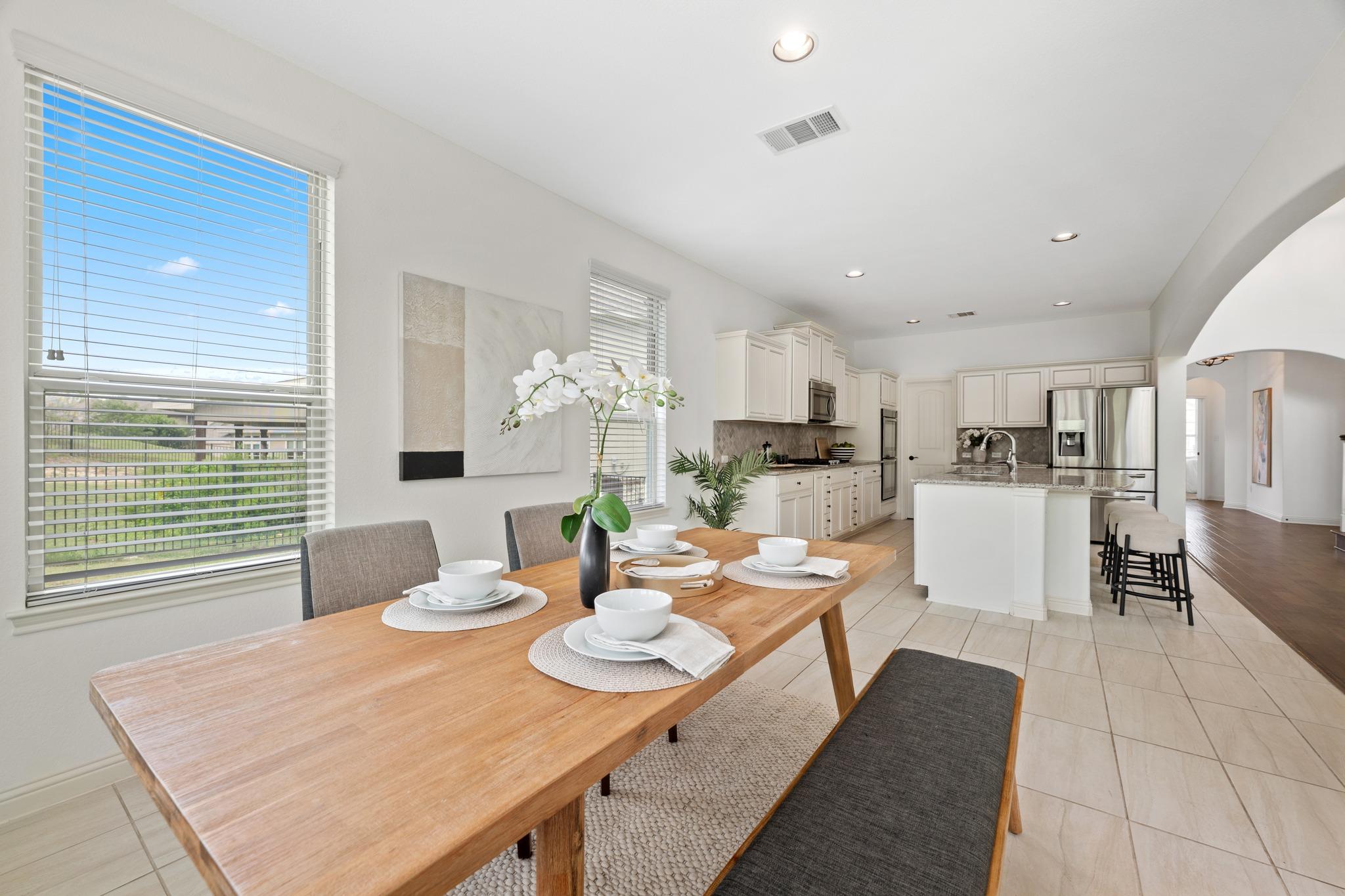 307 Ansley CV