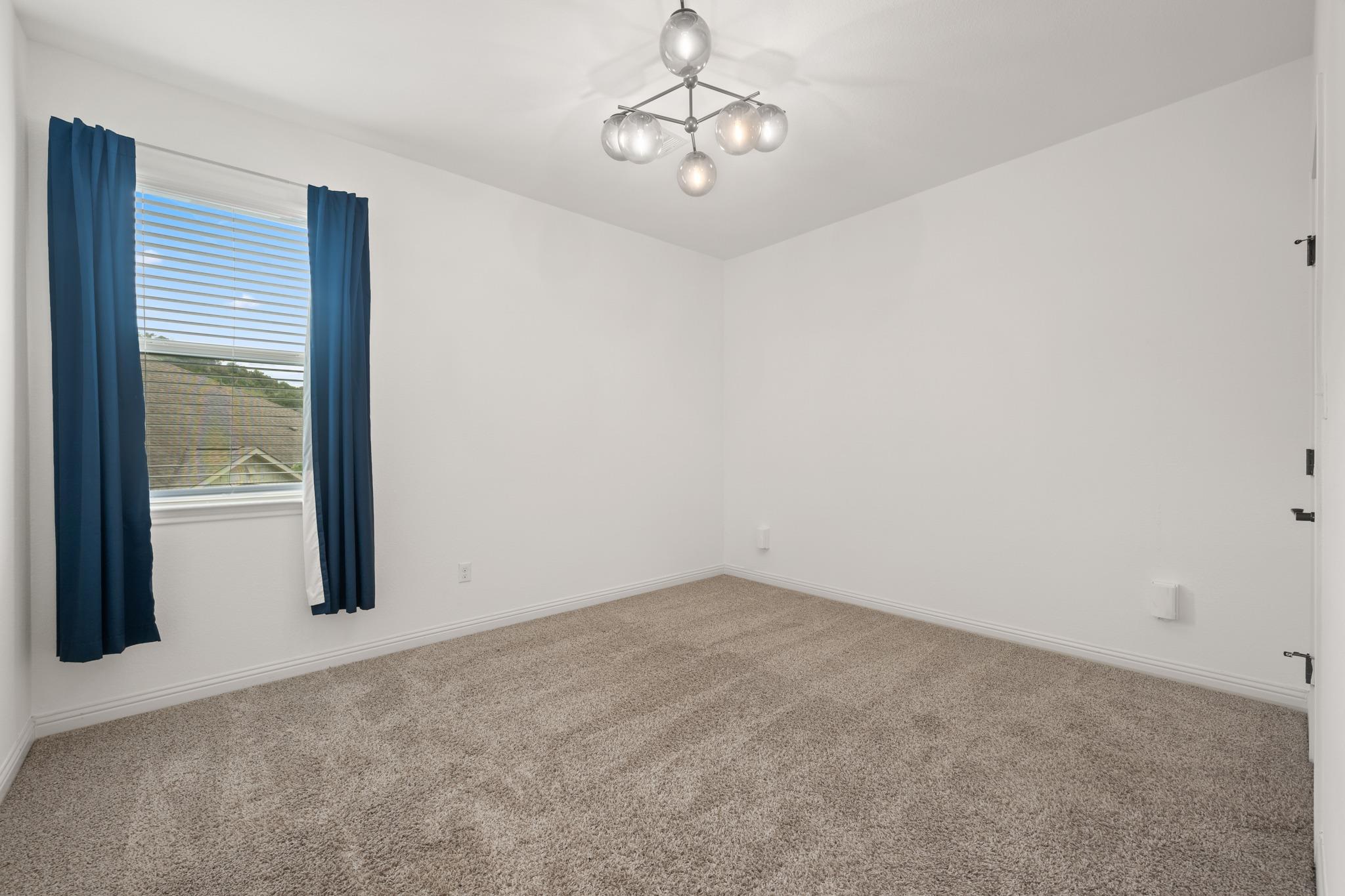 307 Ansley CV