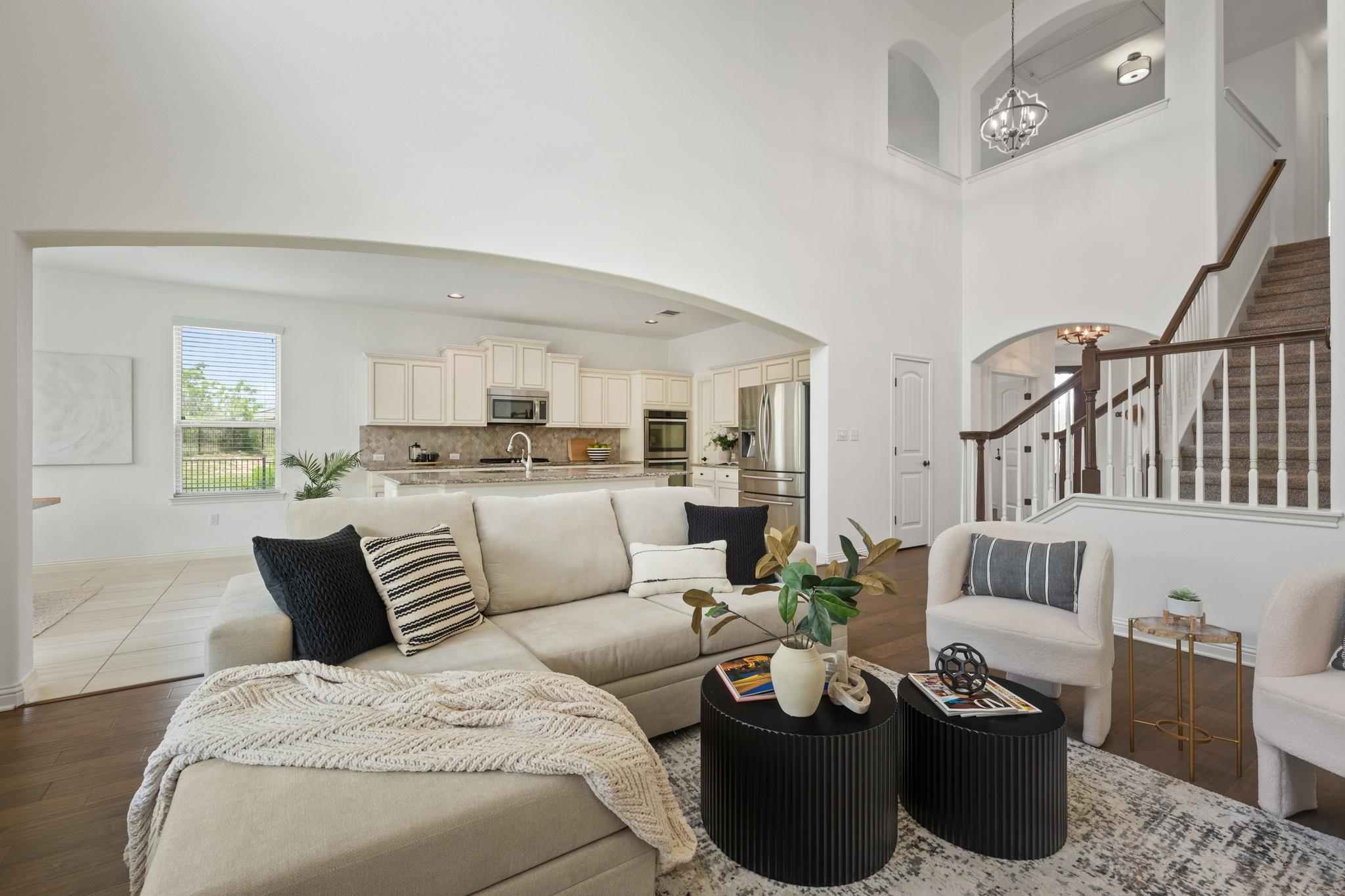 307 Ansley CV