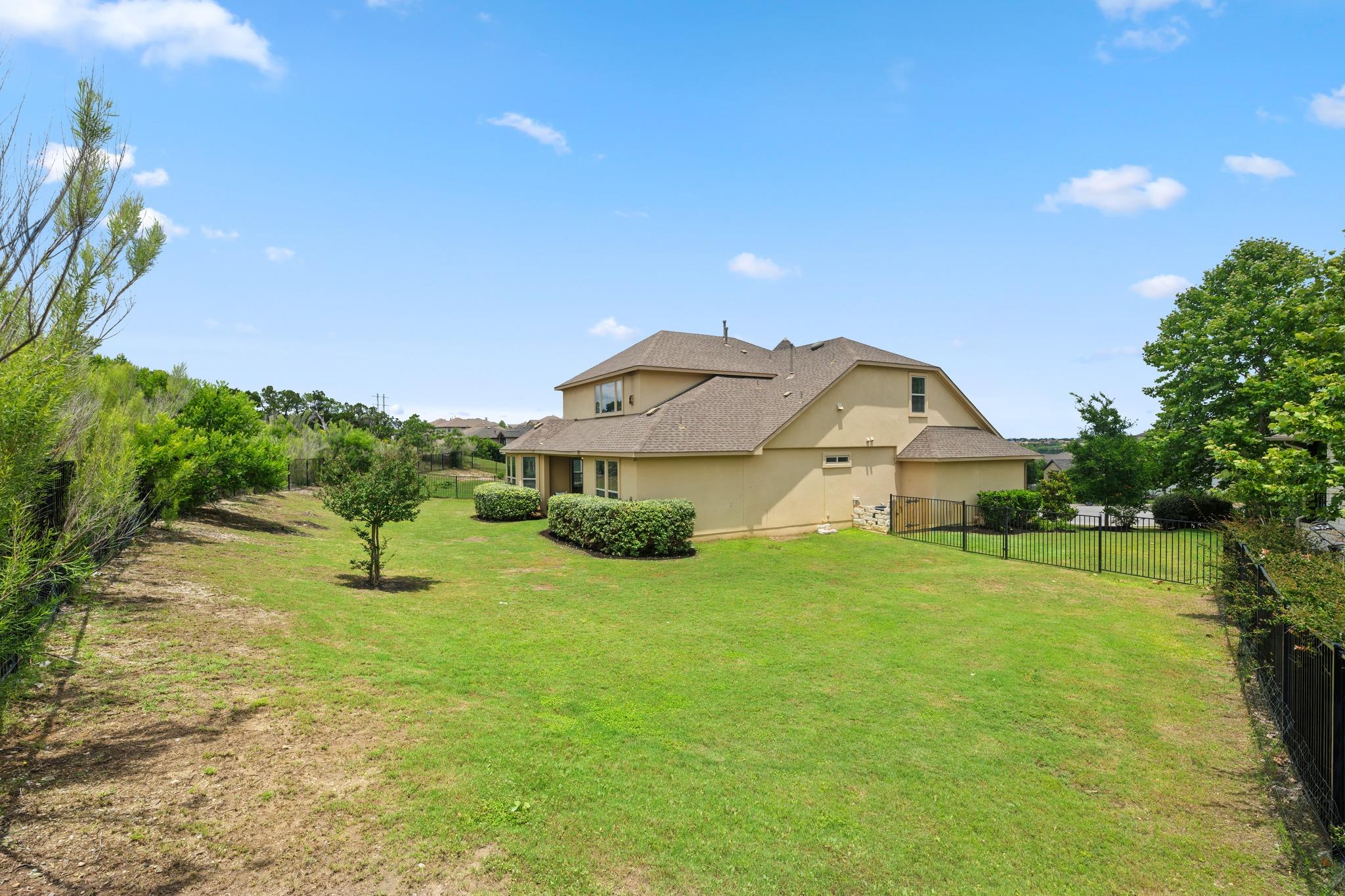 307 Ansley CV