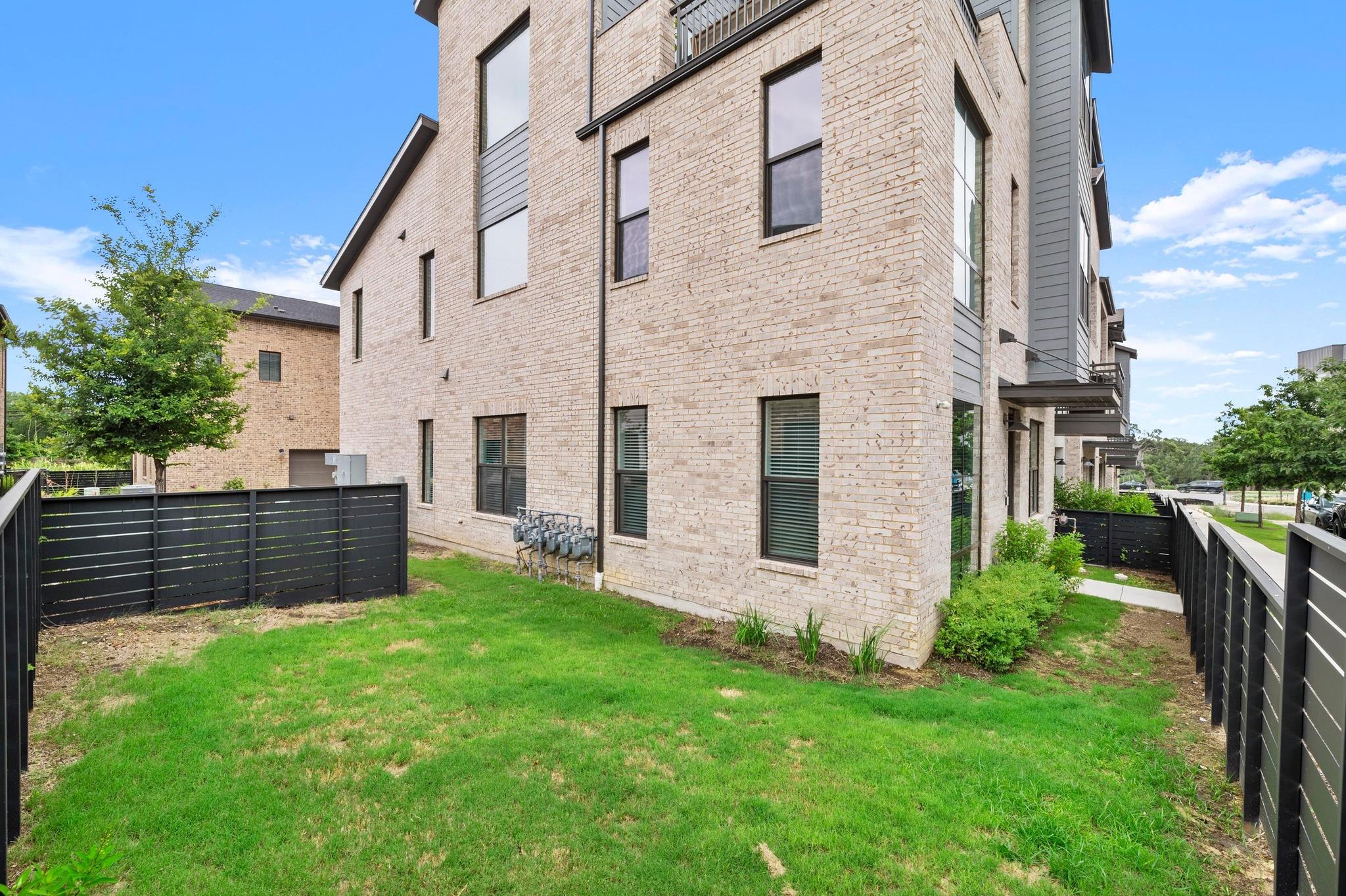 4410 Grotto DR # 326