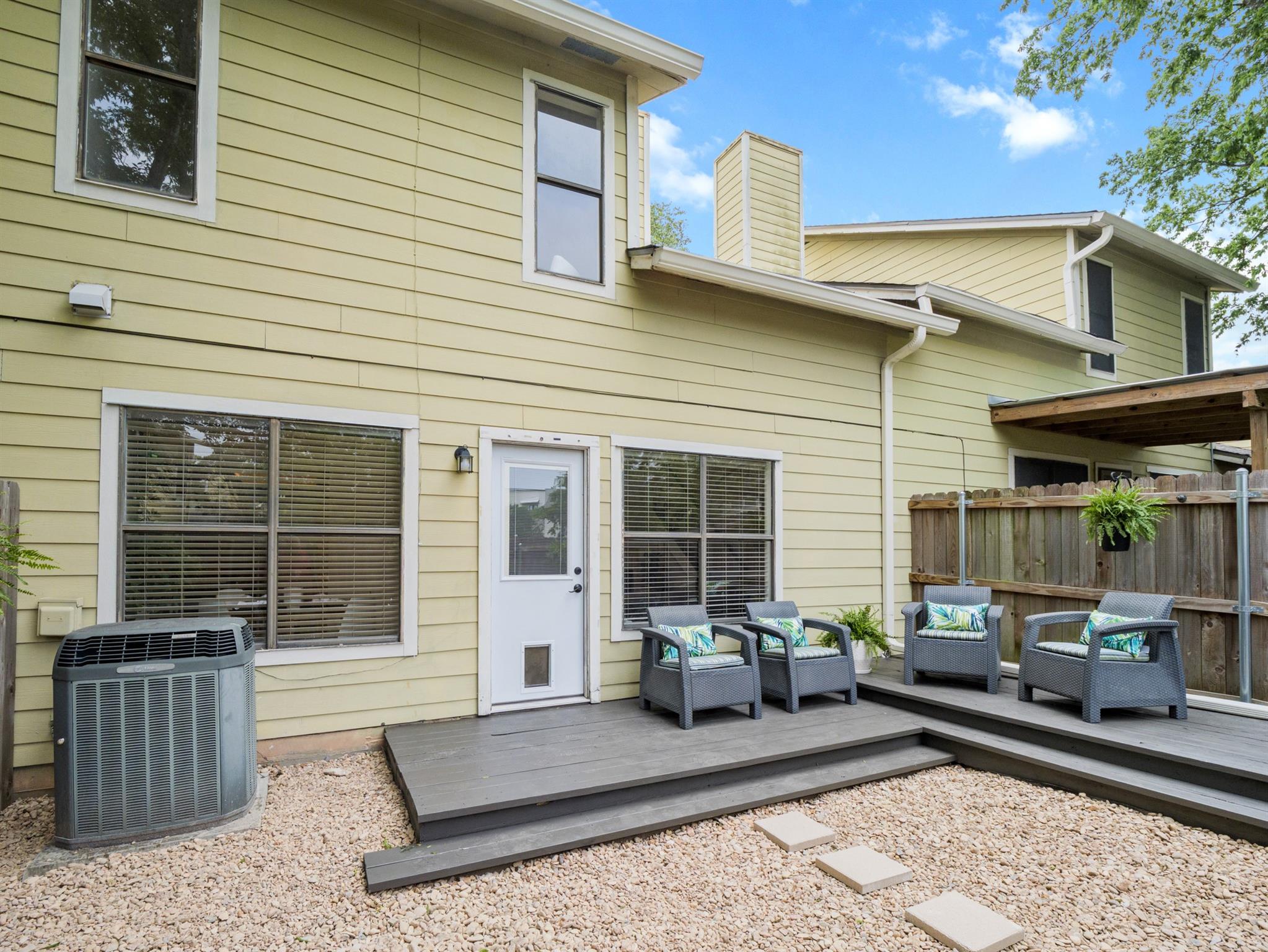512 Eberhart LN # 1003