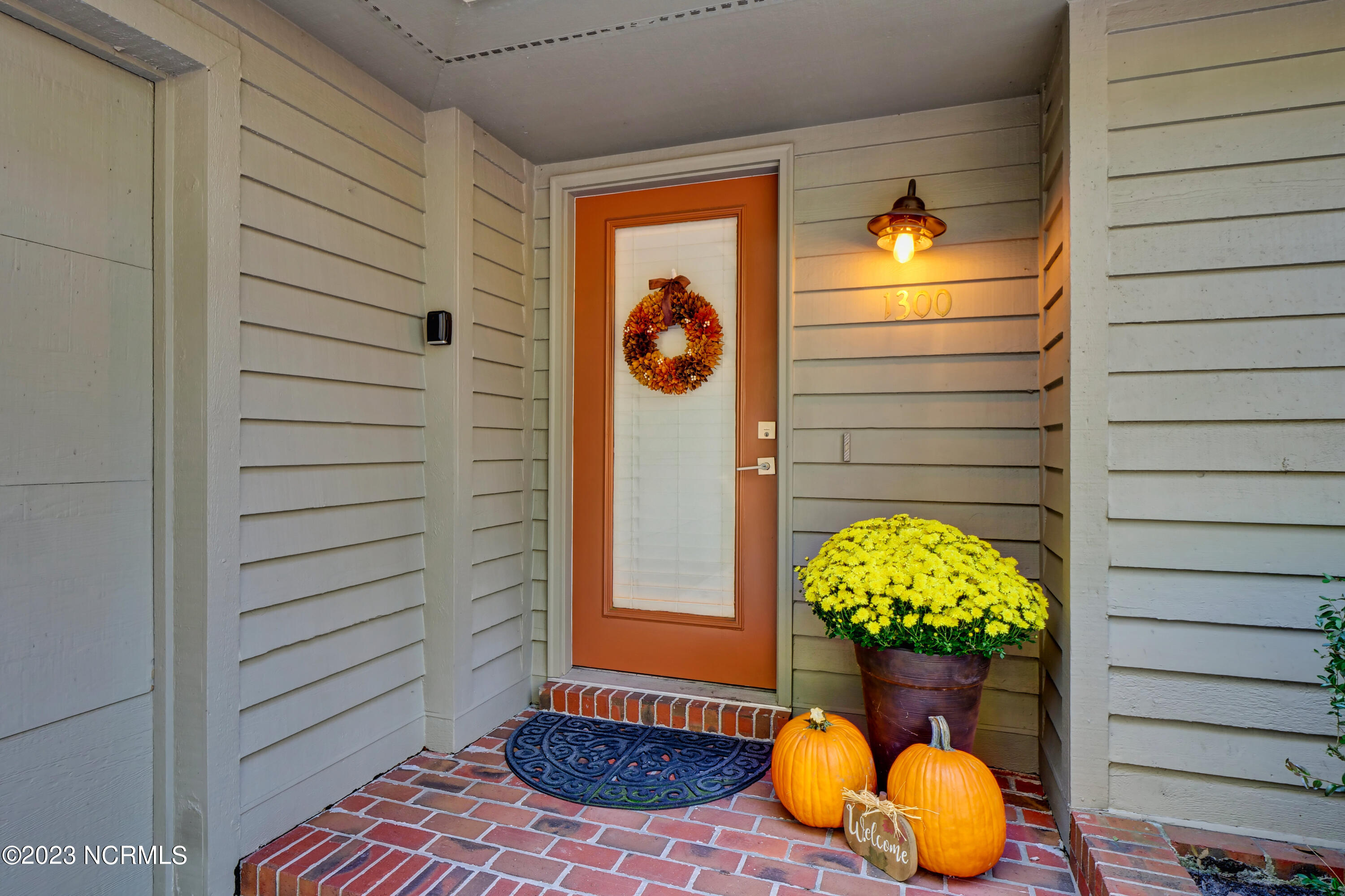 1300 Two Mile Circle E