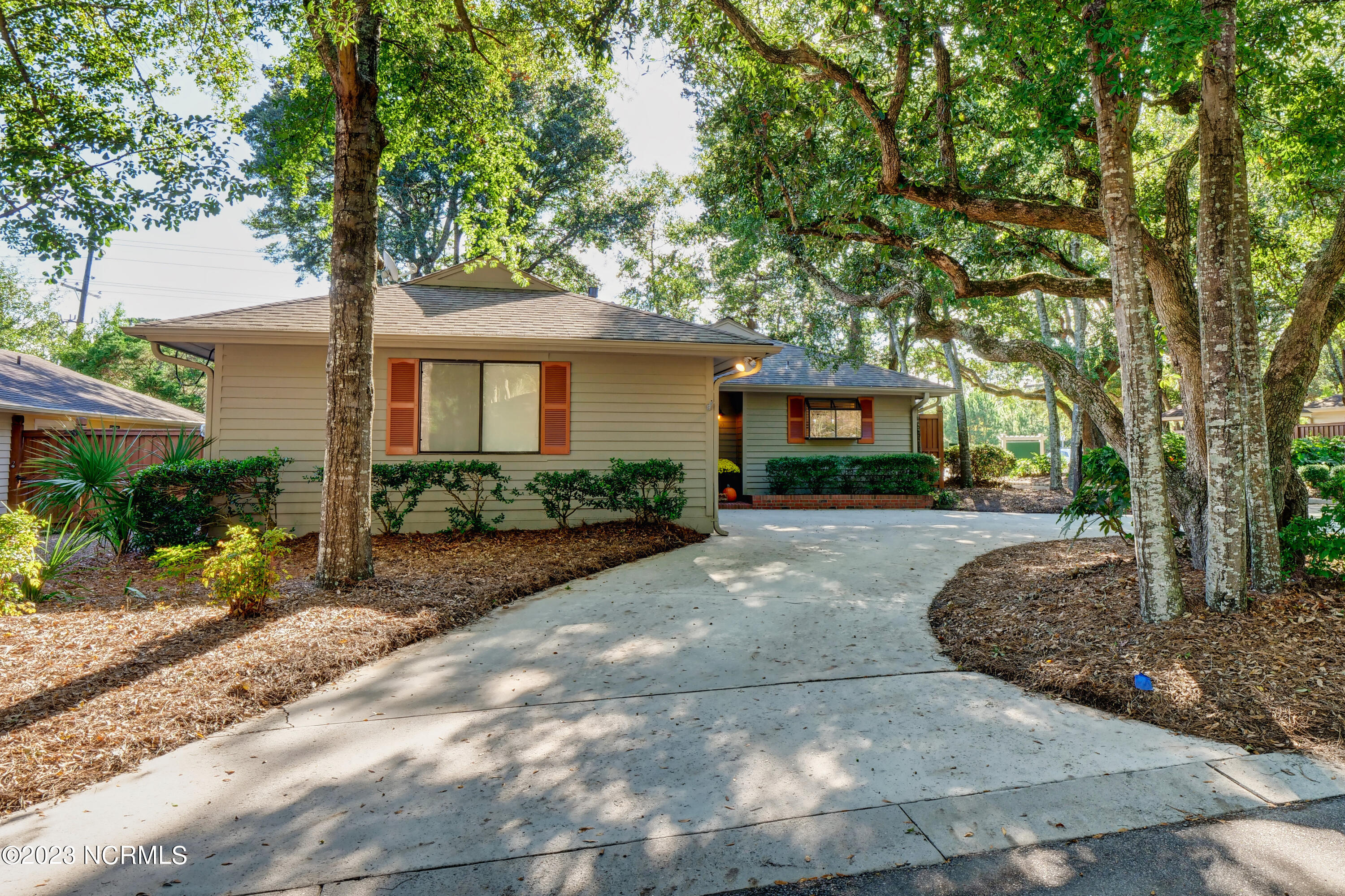 1300 Two Mile Circle E